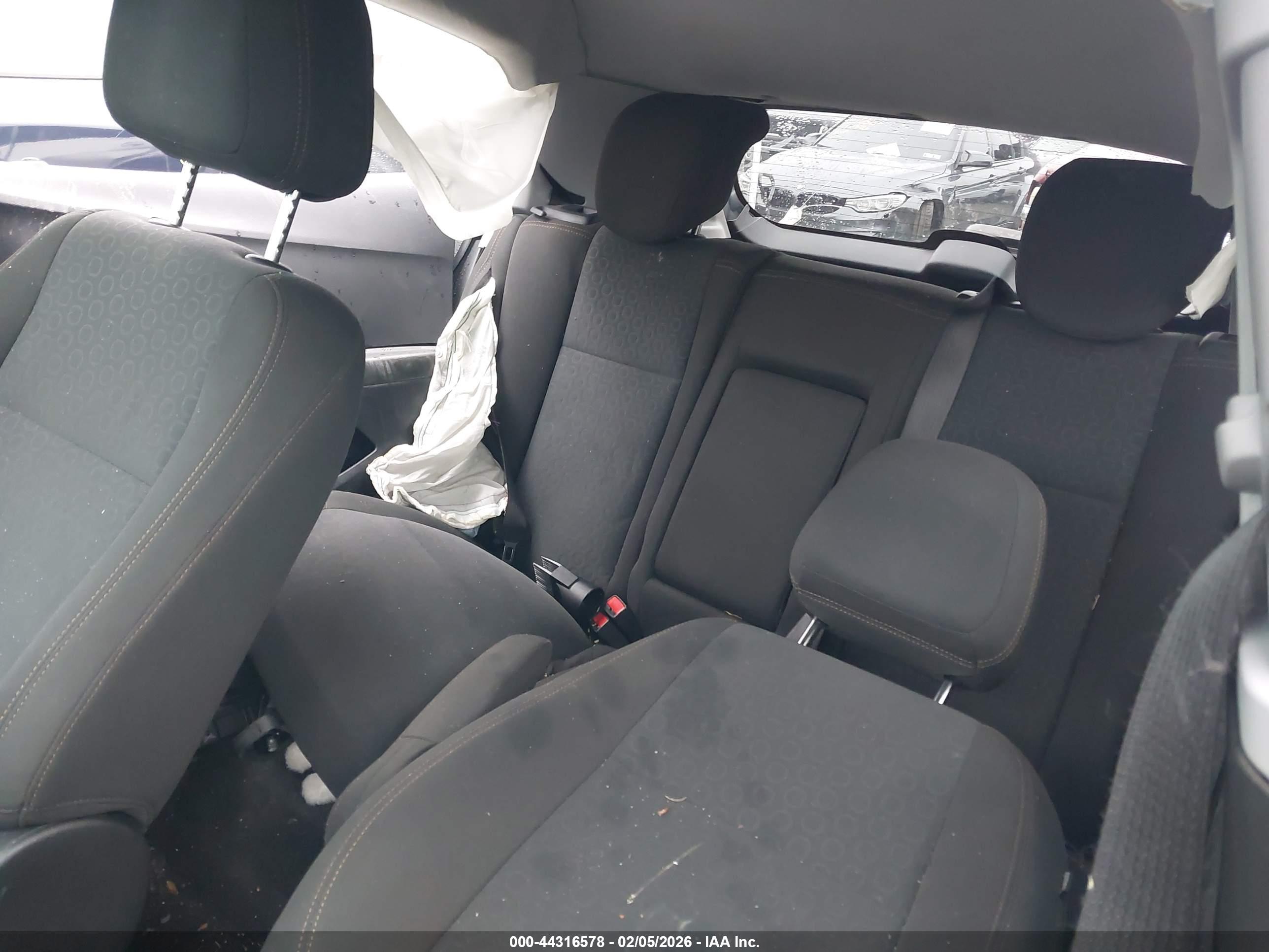 CHEVROLET TRAX image 8
