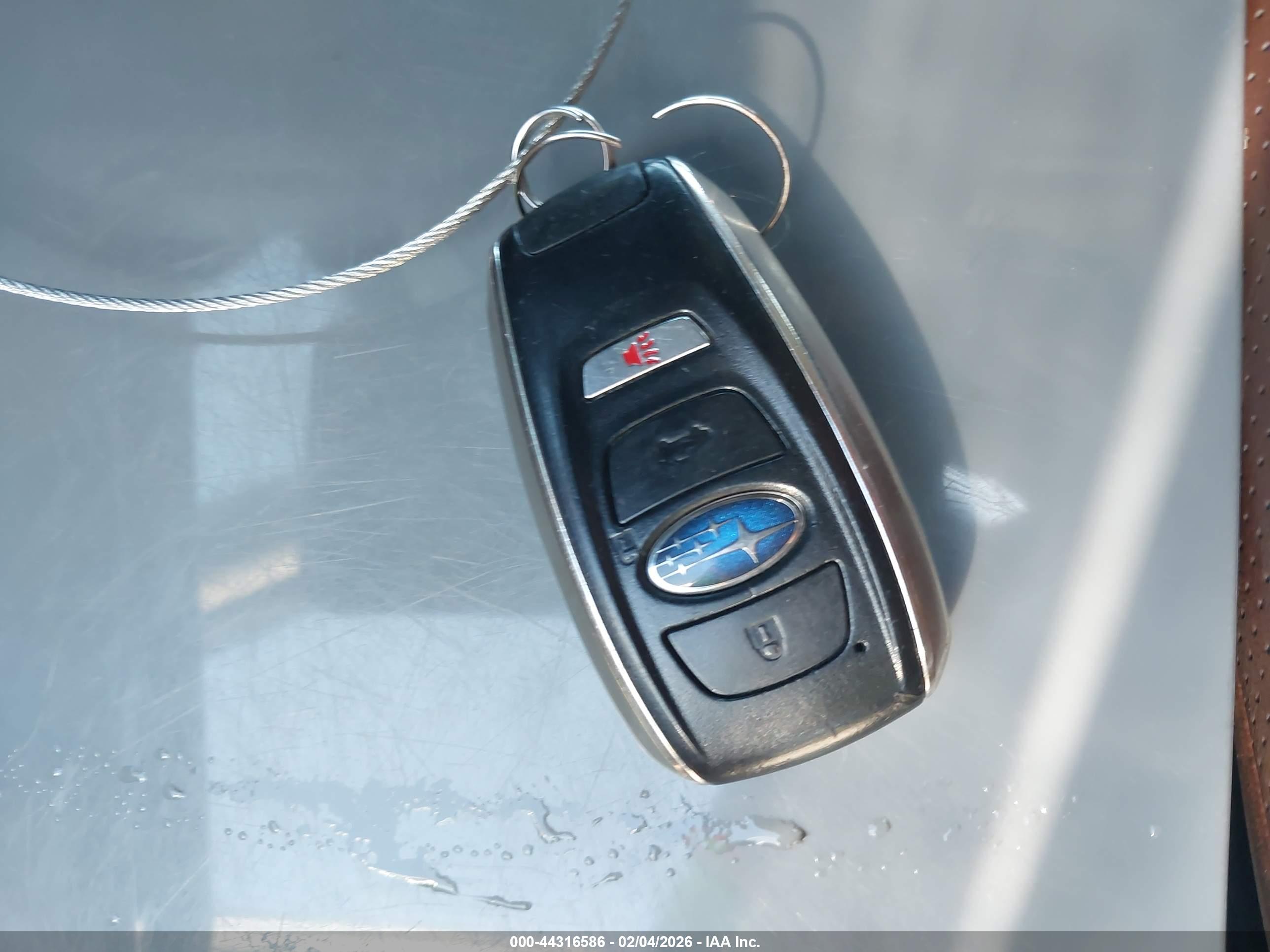 SUBARU OUTBACK image 11