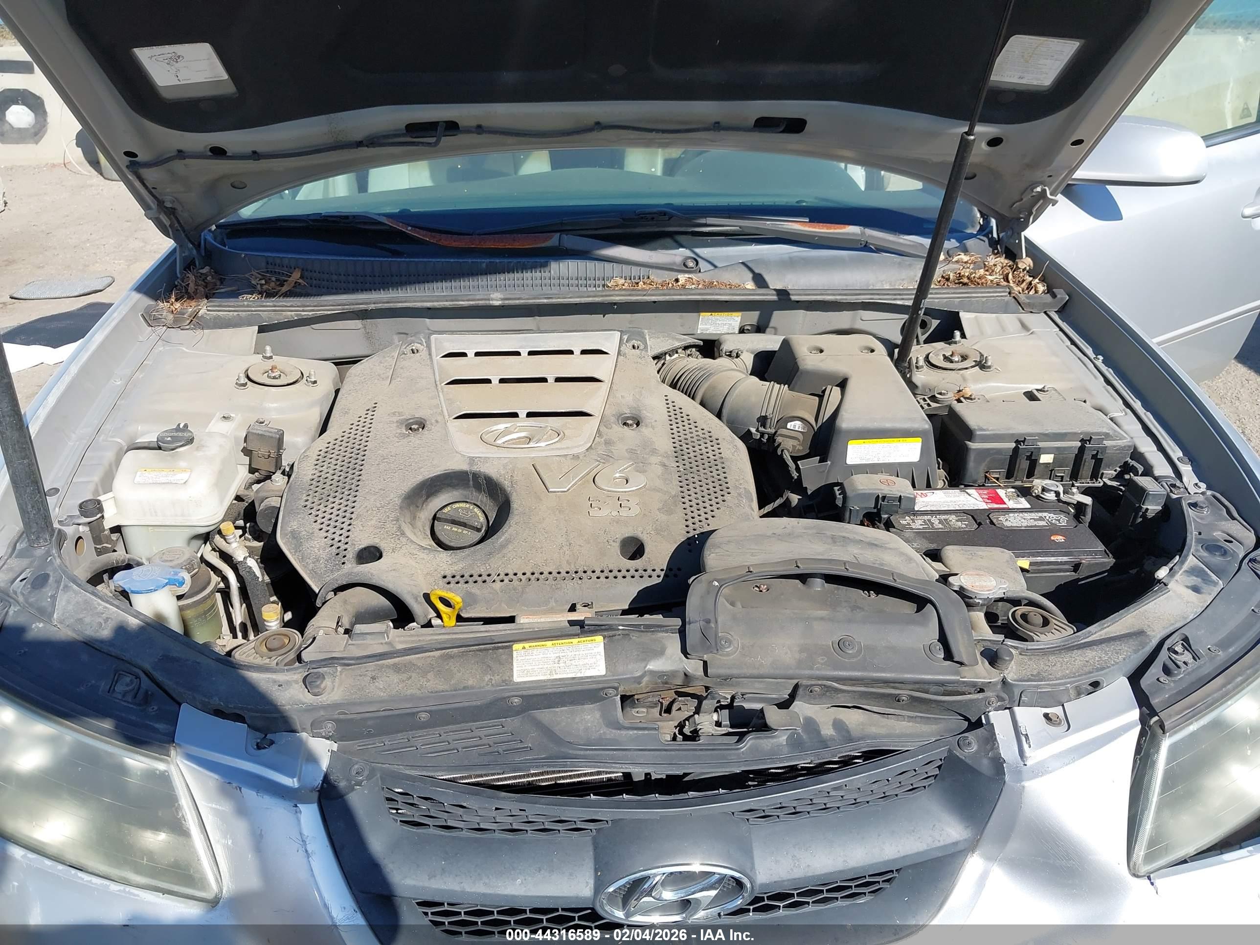 HYUNDAI SONATA image 10