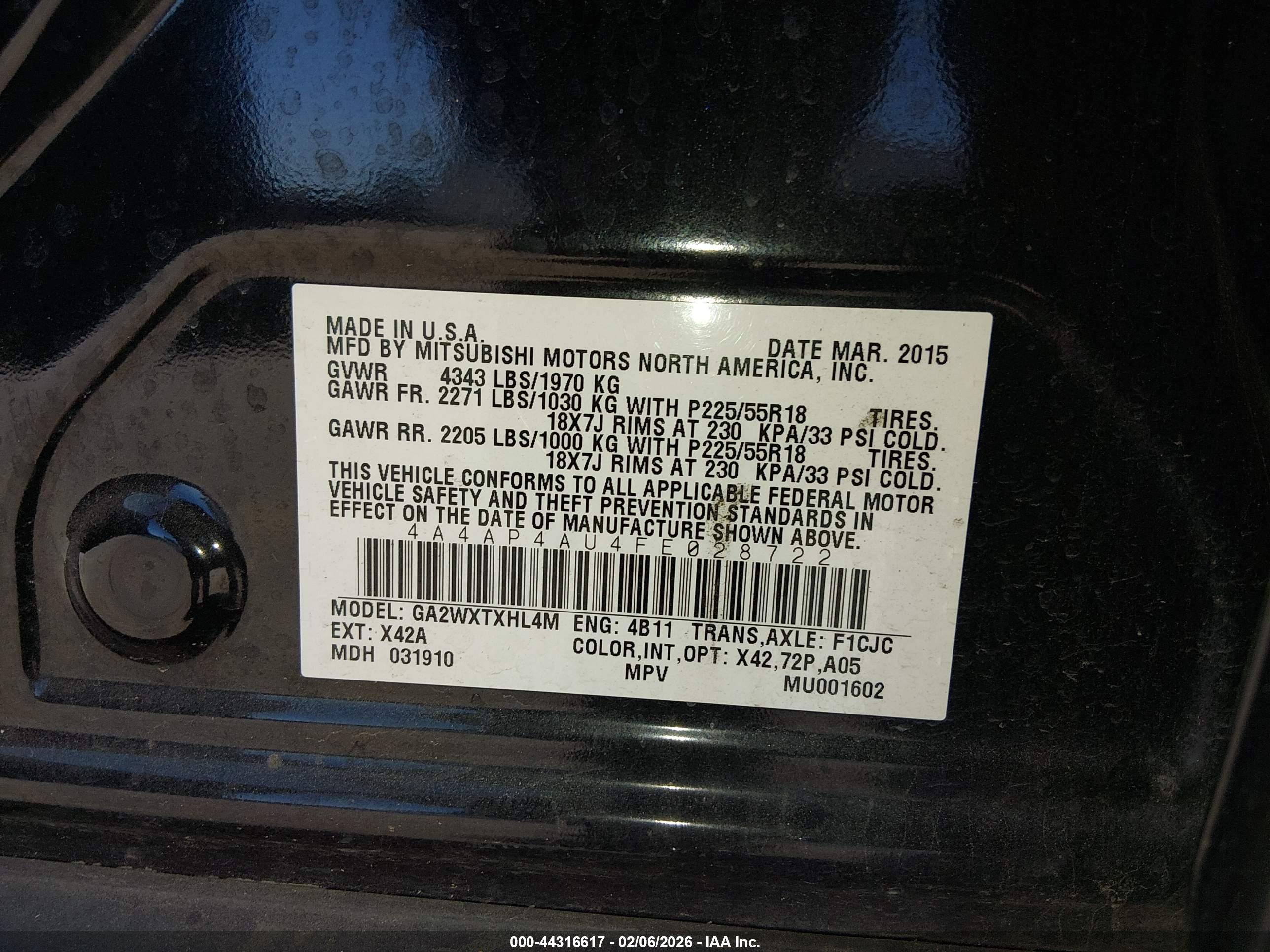 MITSUBISHI OUTLANDER image 9
