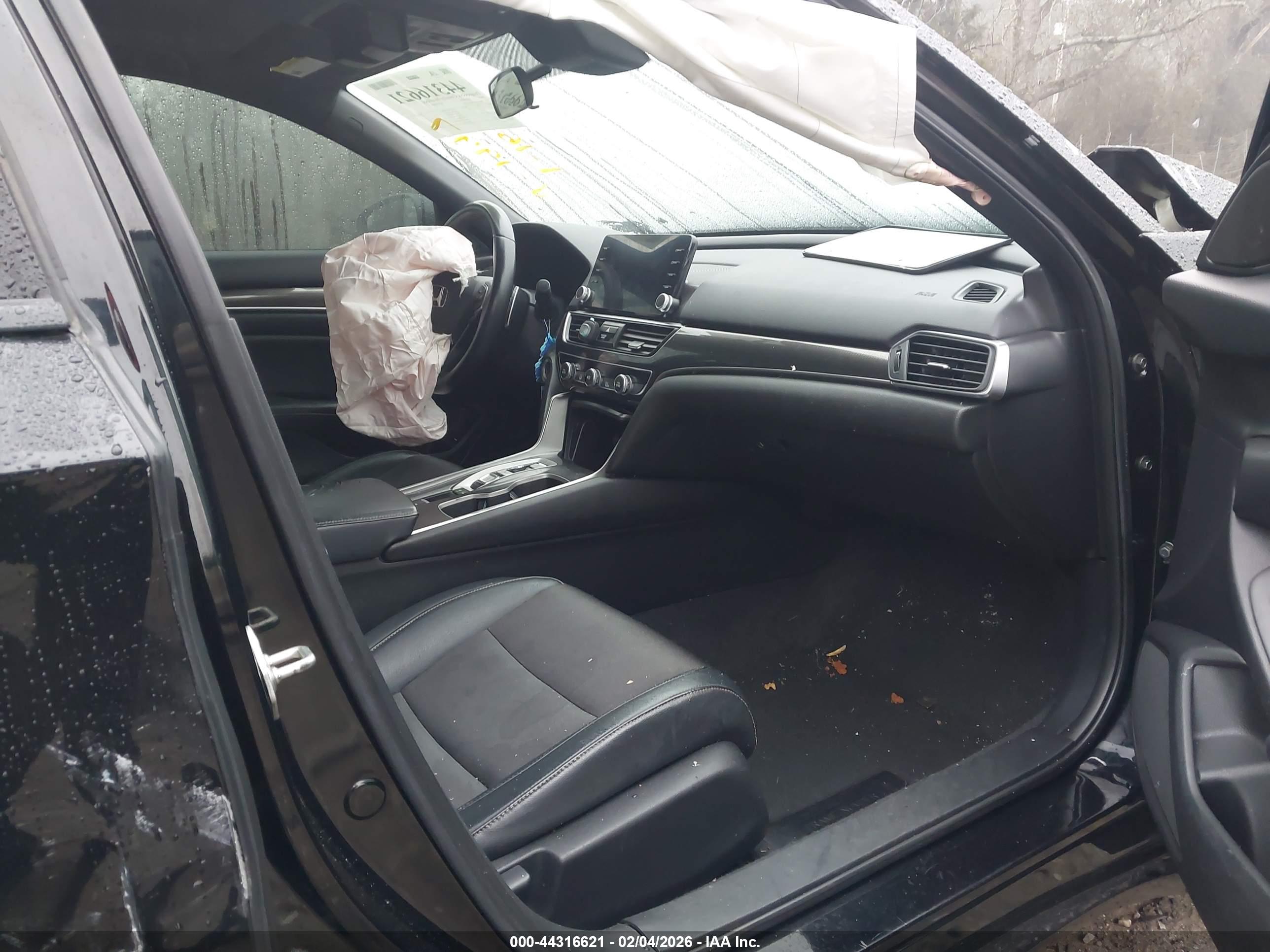HONDA ACCORD image 5