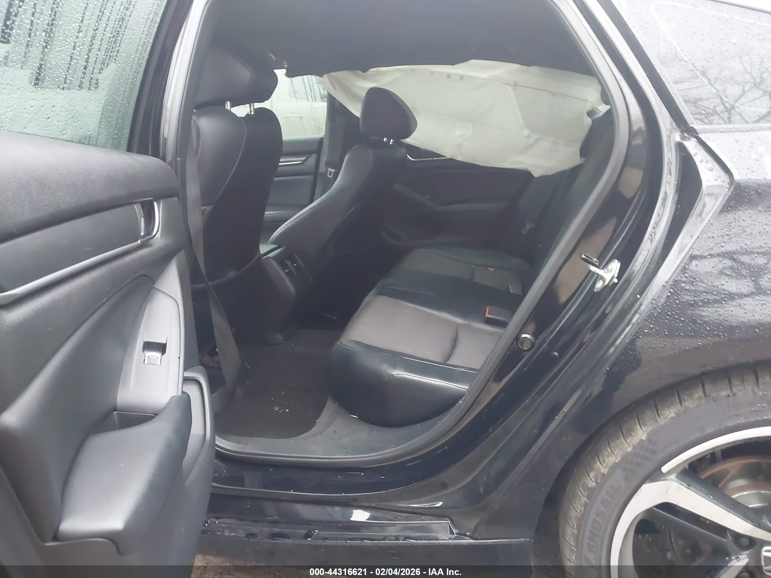 HONDA ACCORD image 8