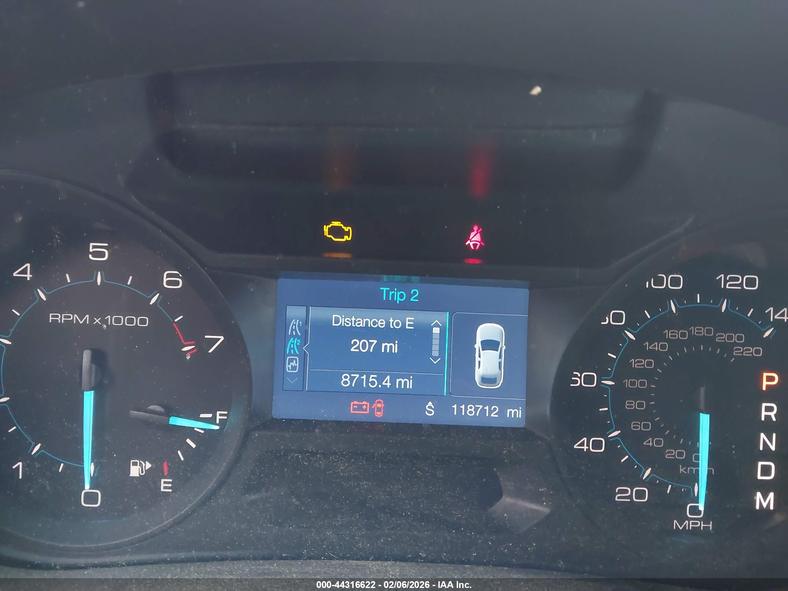 FORD EXPLORER image 7