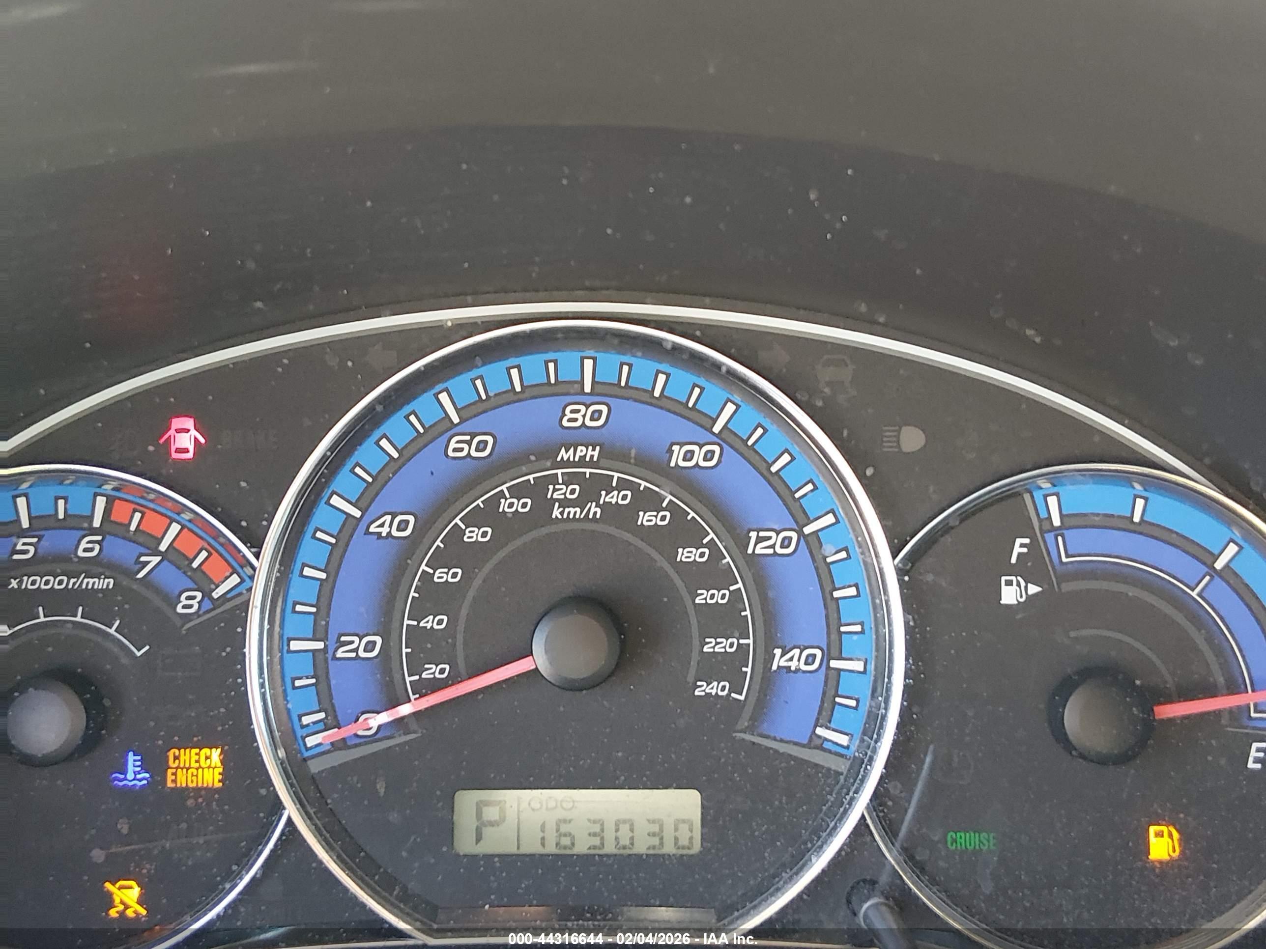 SUBARU FORESTER image 7