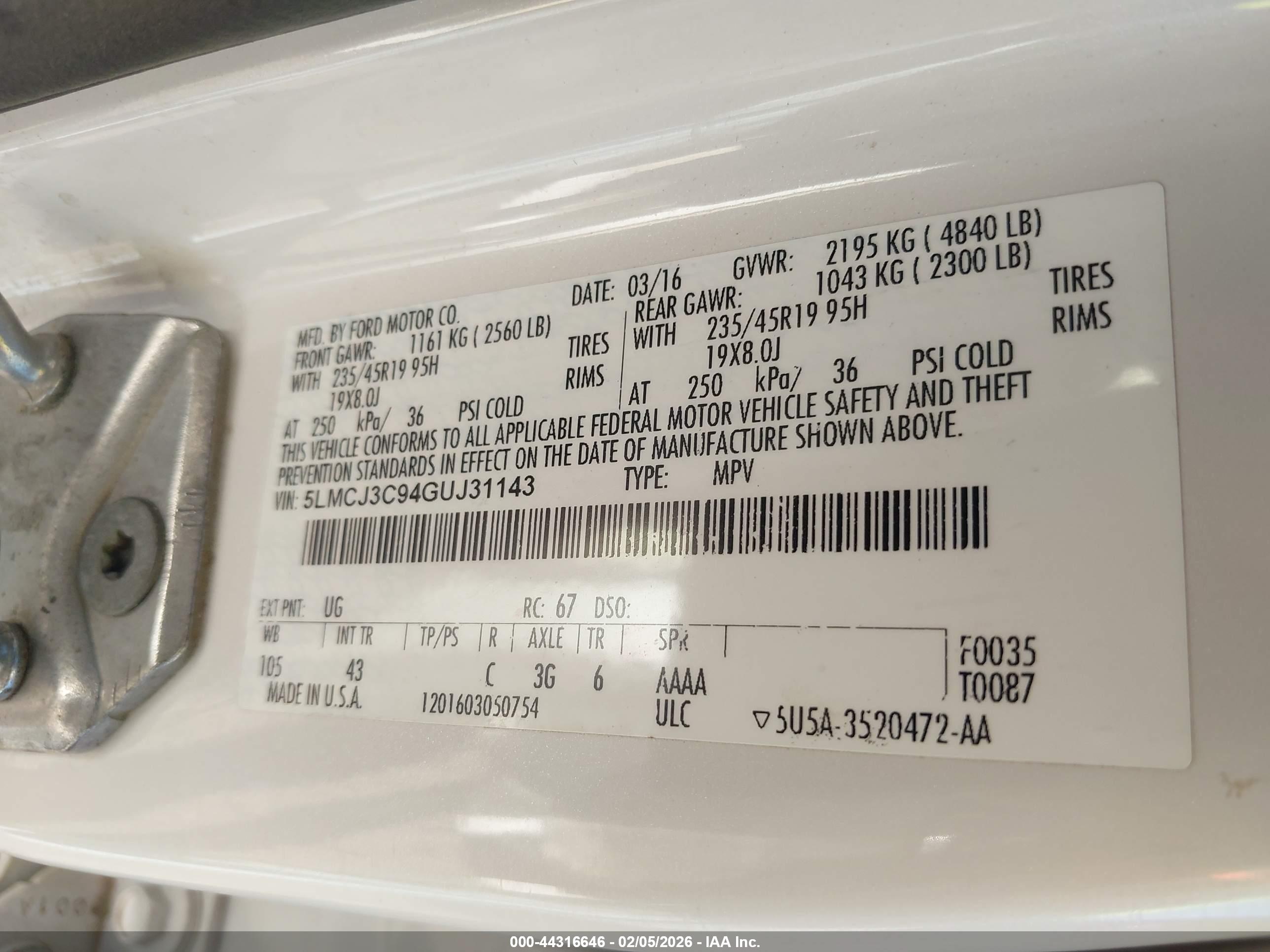 LINCOLN MKC image 9