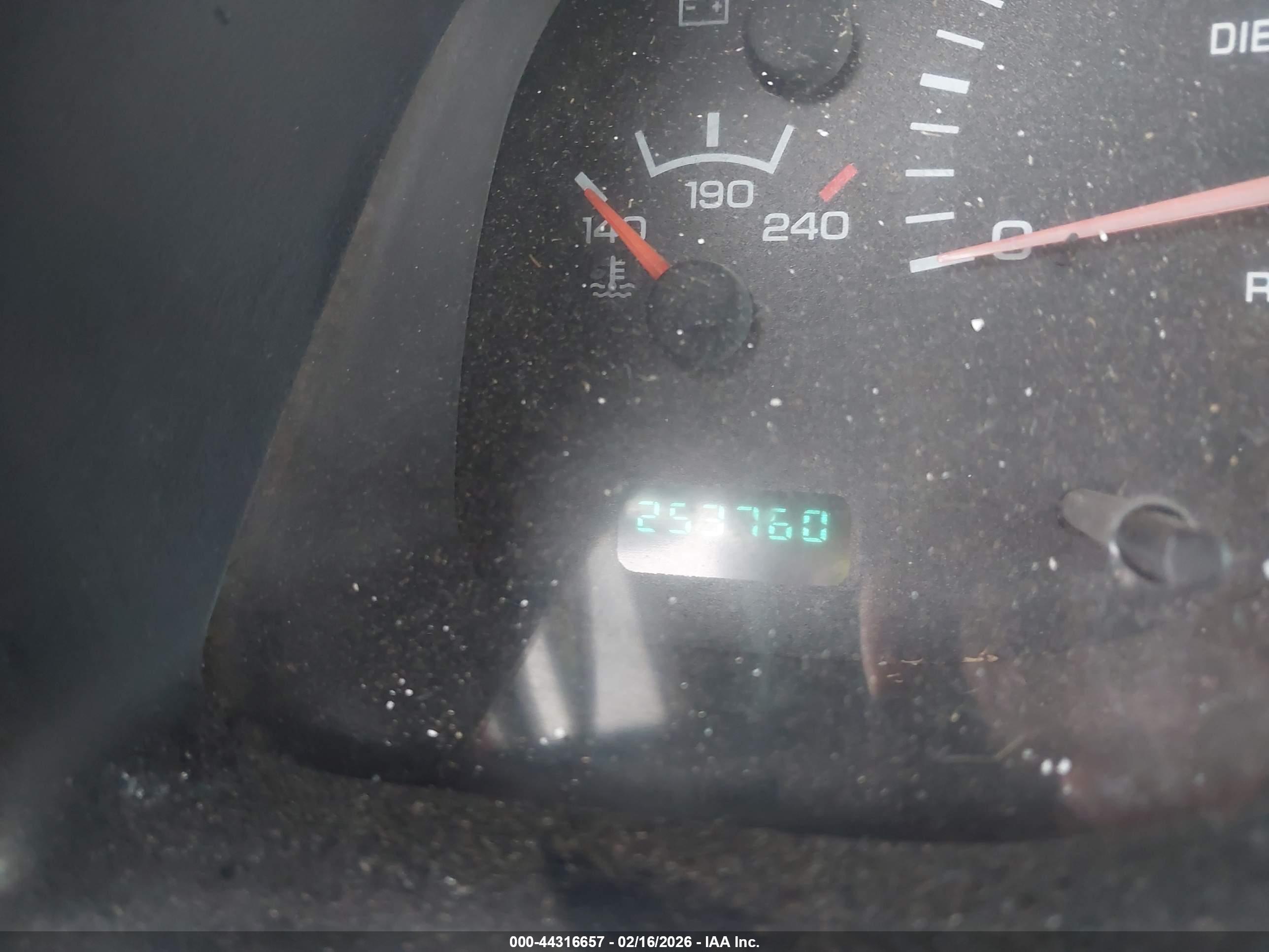 DODGE RAM image 6