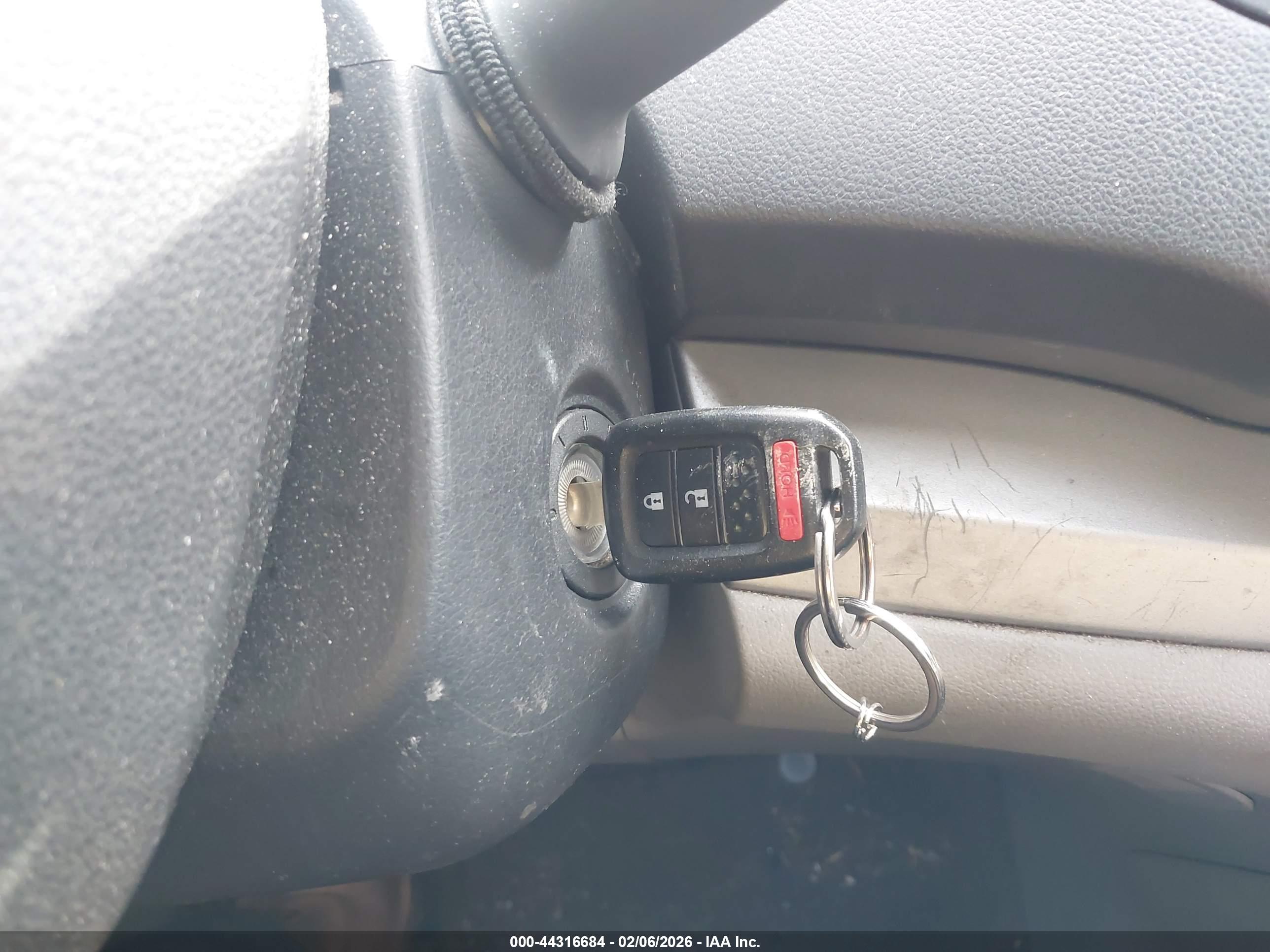 HONDA CR-V image 11