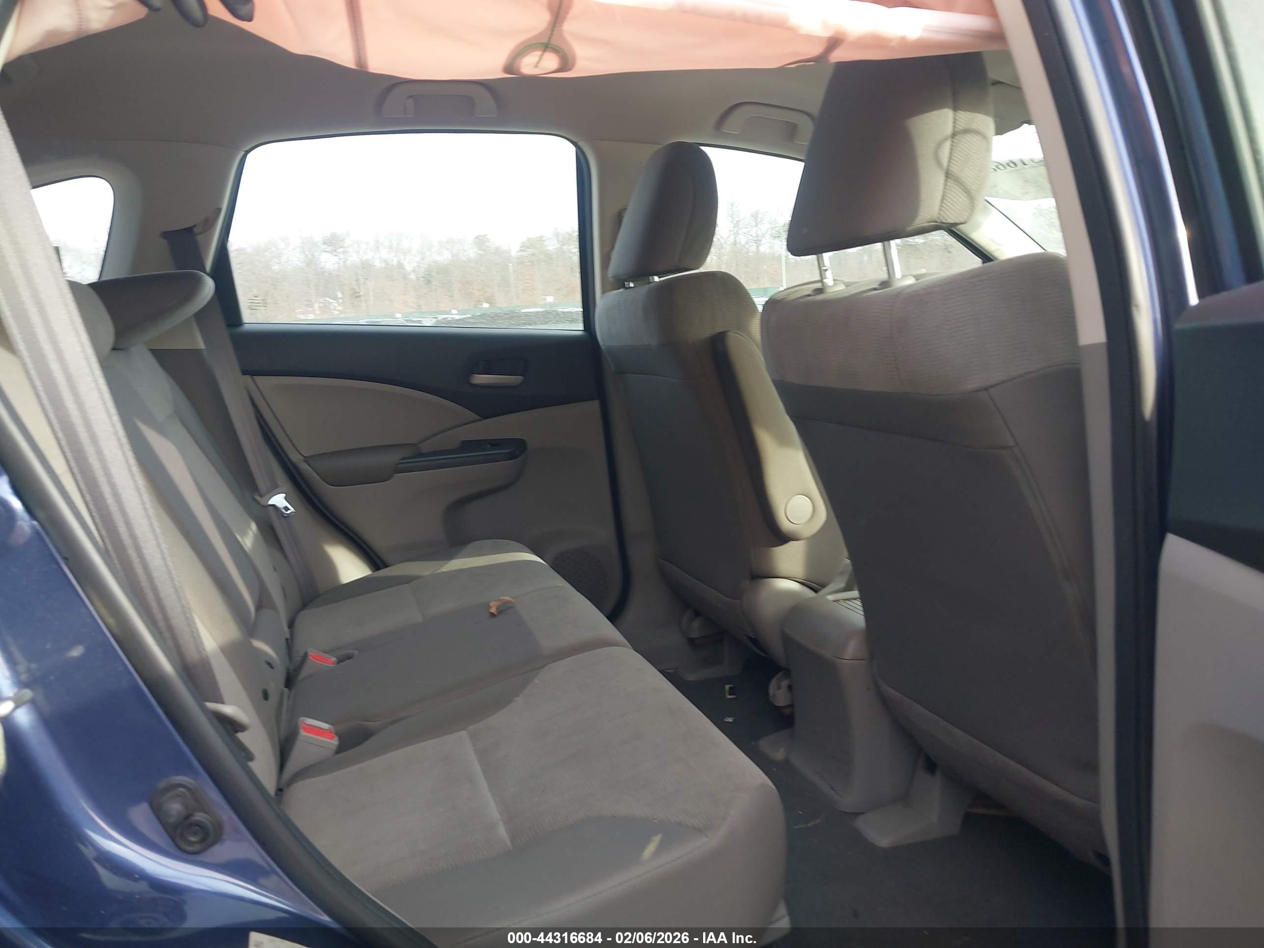 HONDA CR-V image 8