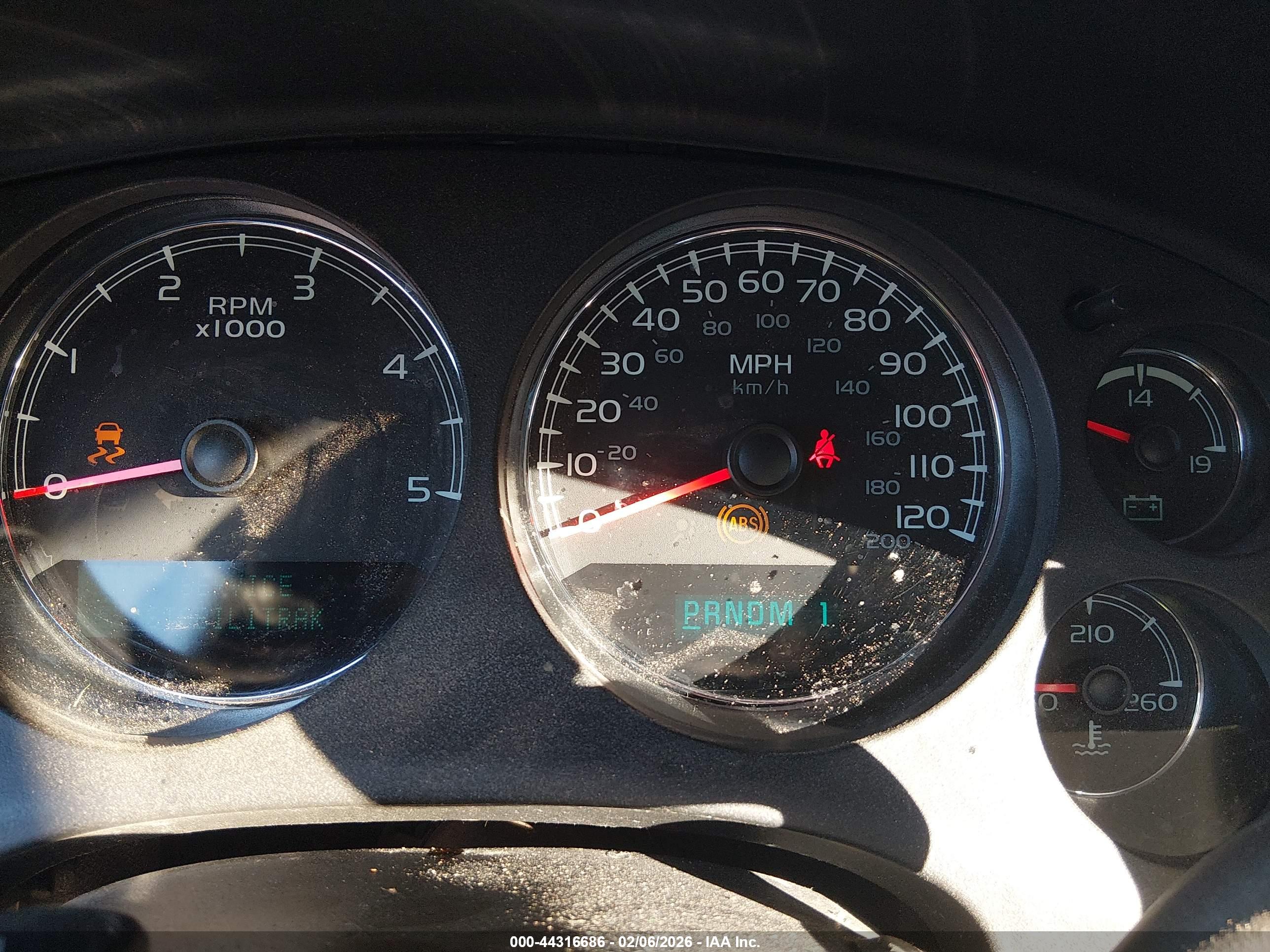 GMC SIERRA image 7