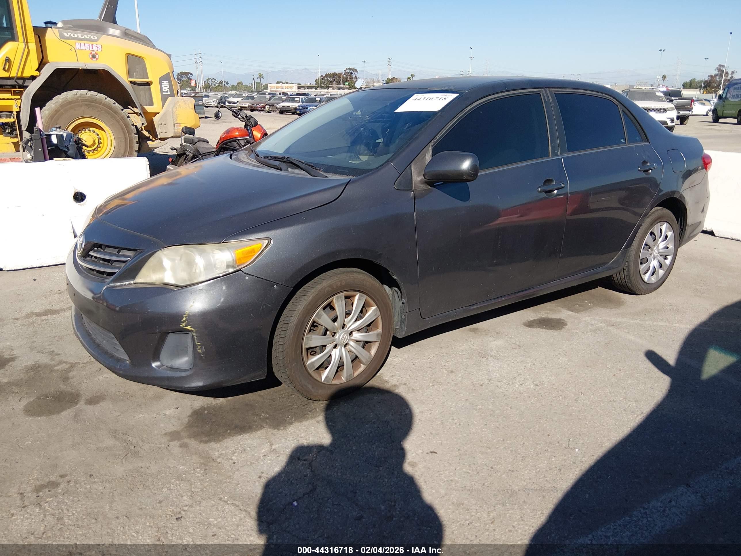 TOYOTA COROLLA image 2