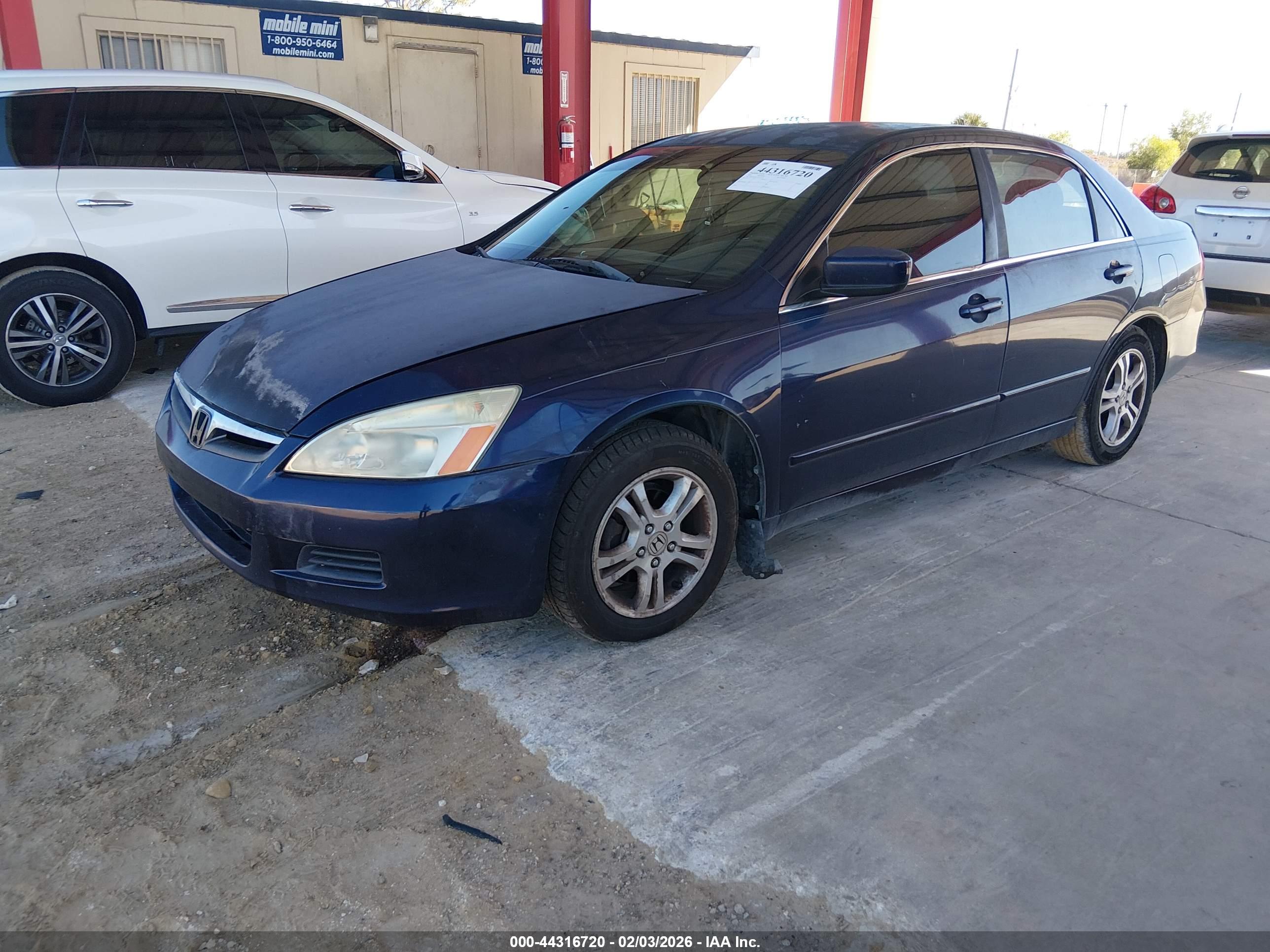 HONDA ACCORD image 2