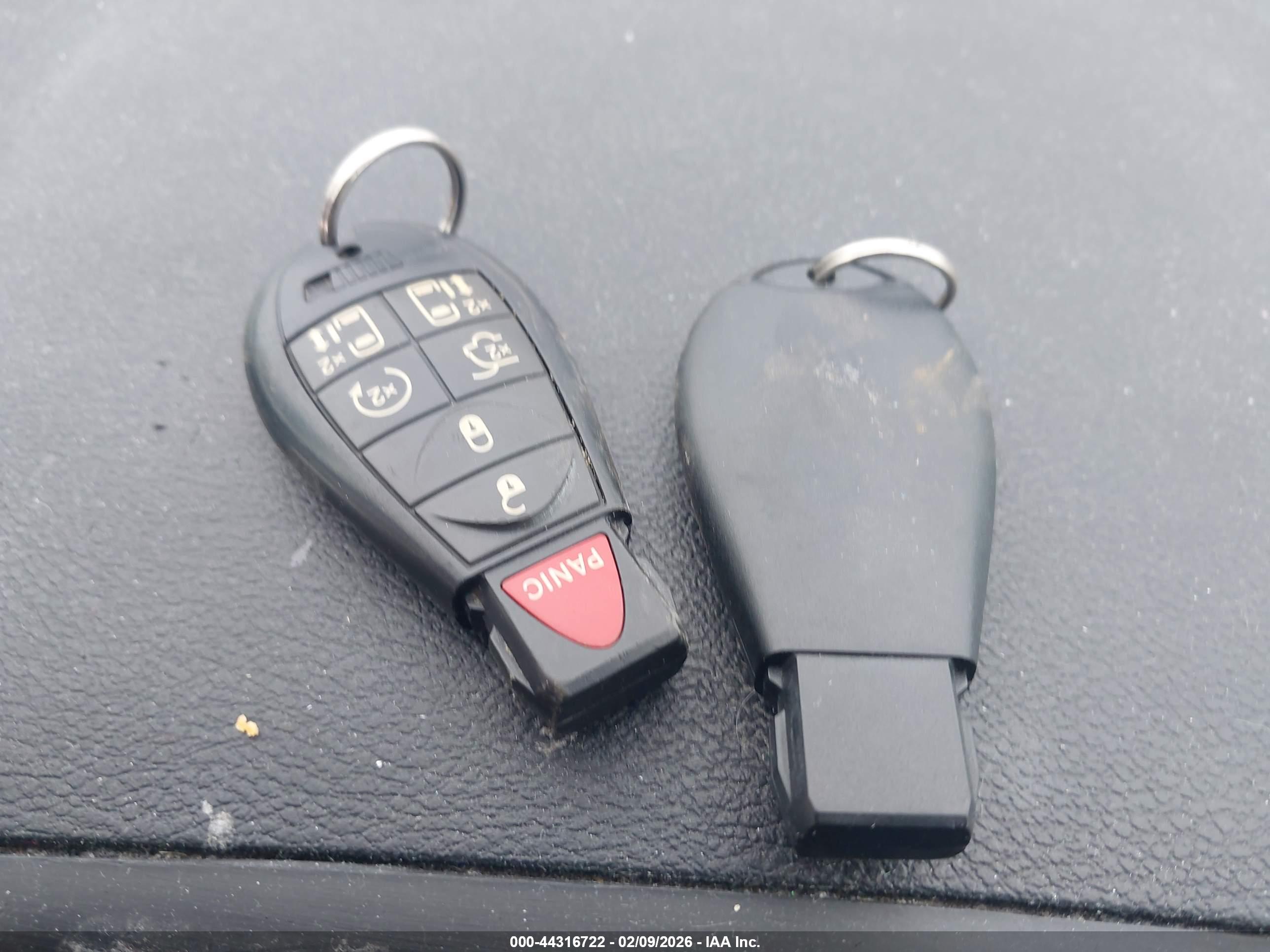 DODGE GRAND image 11