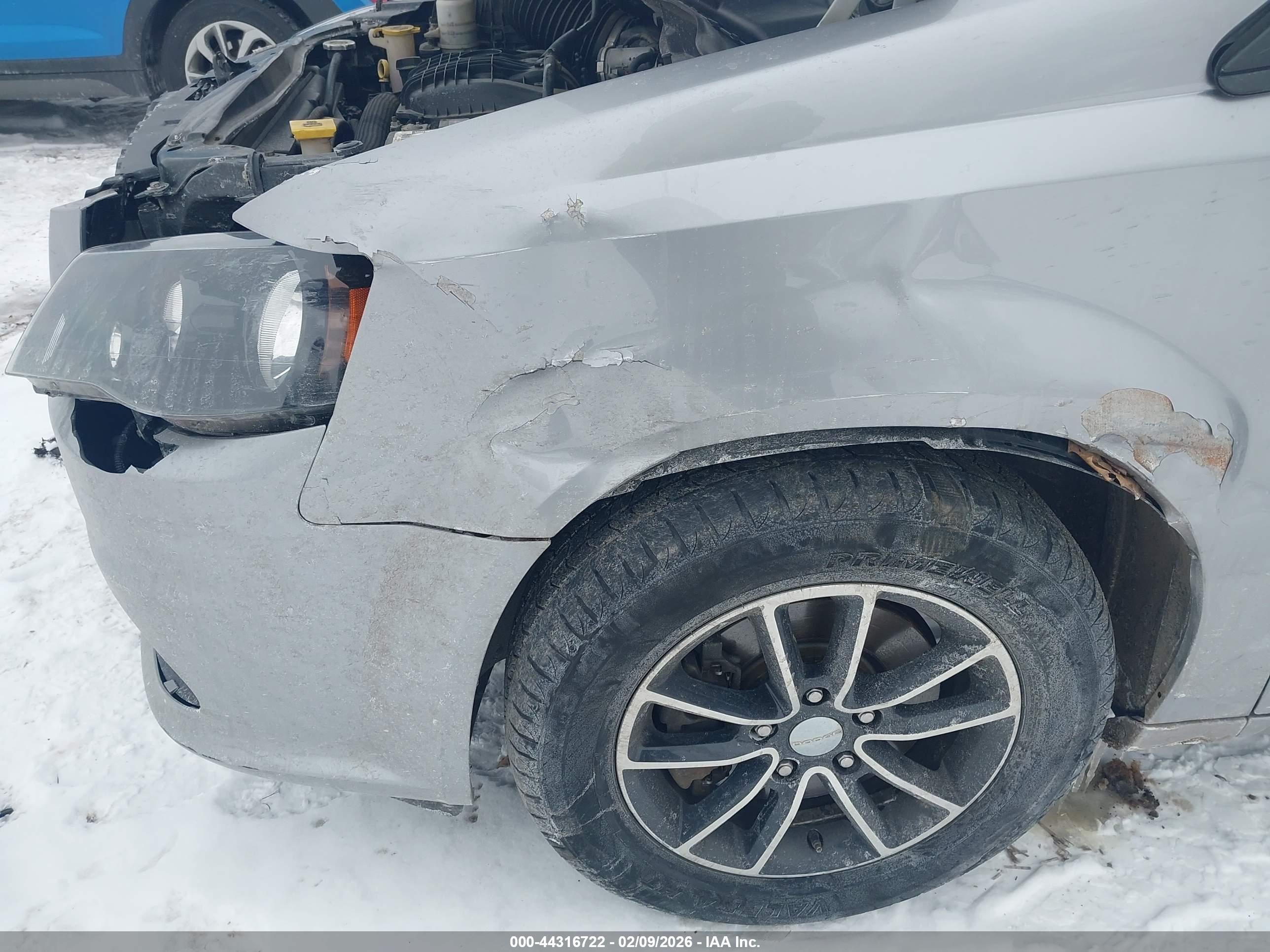 DODGE GRAND image 6