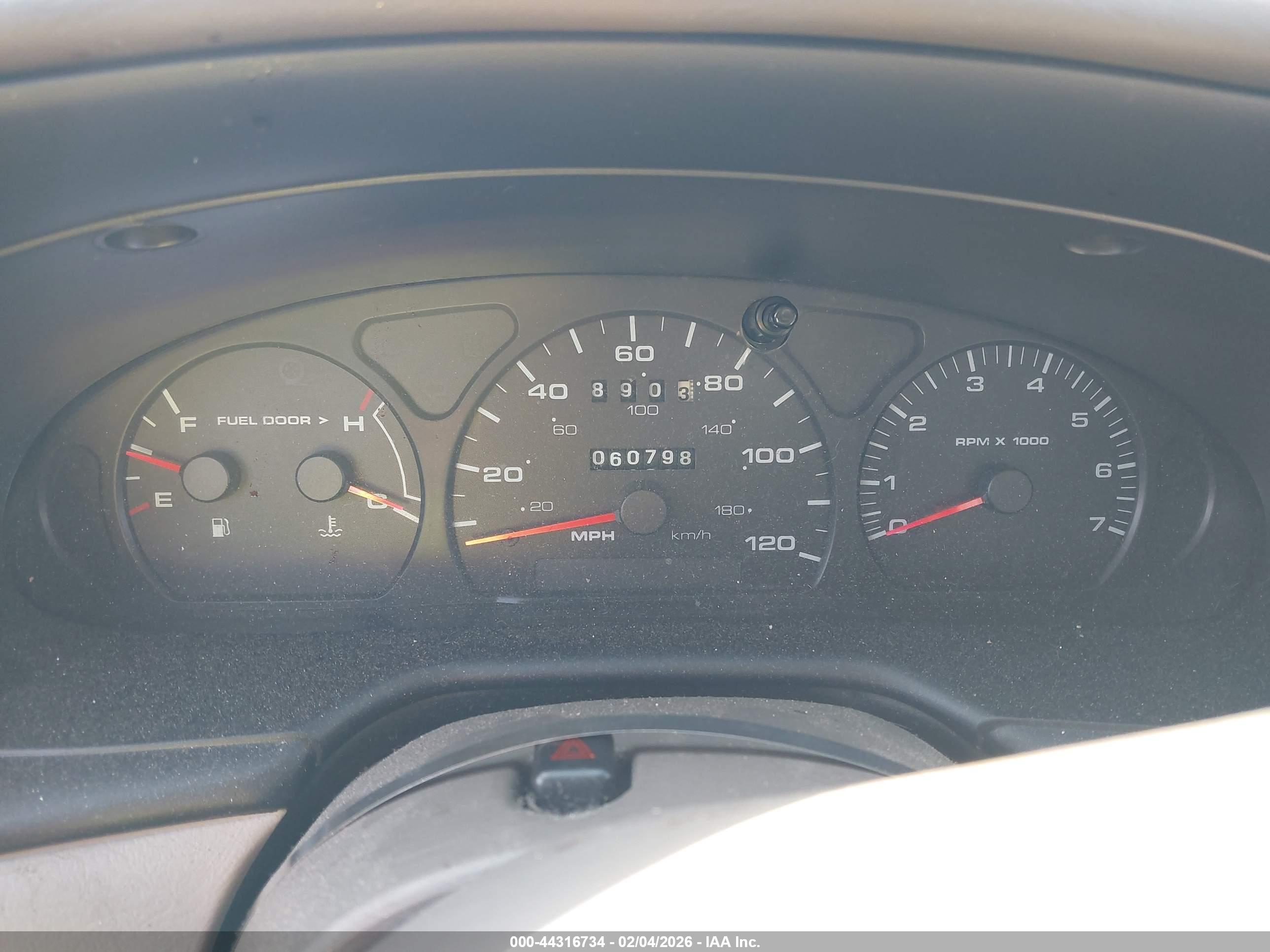 FORD TAURUS image 7