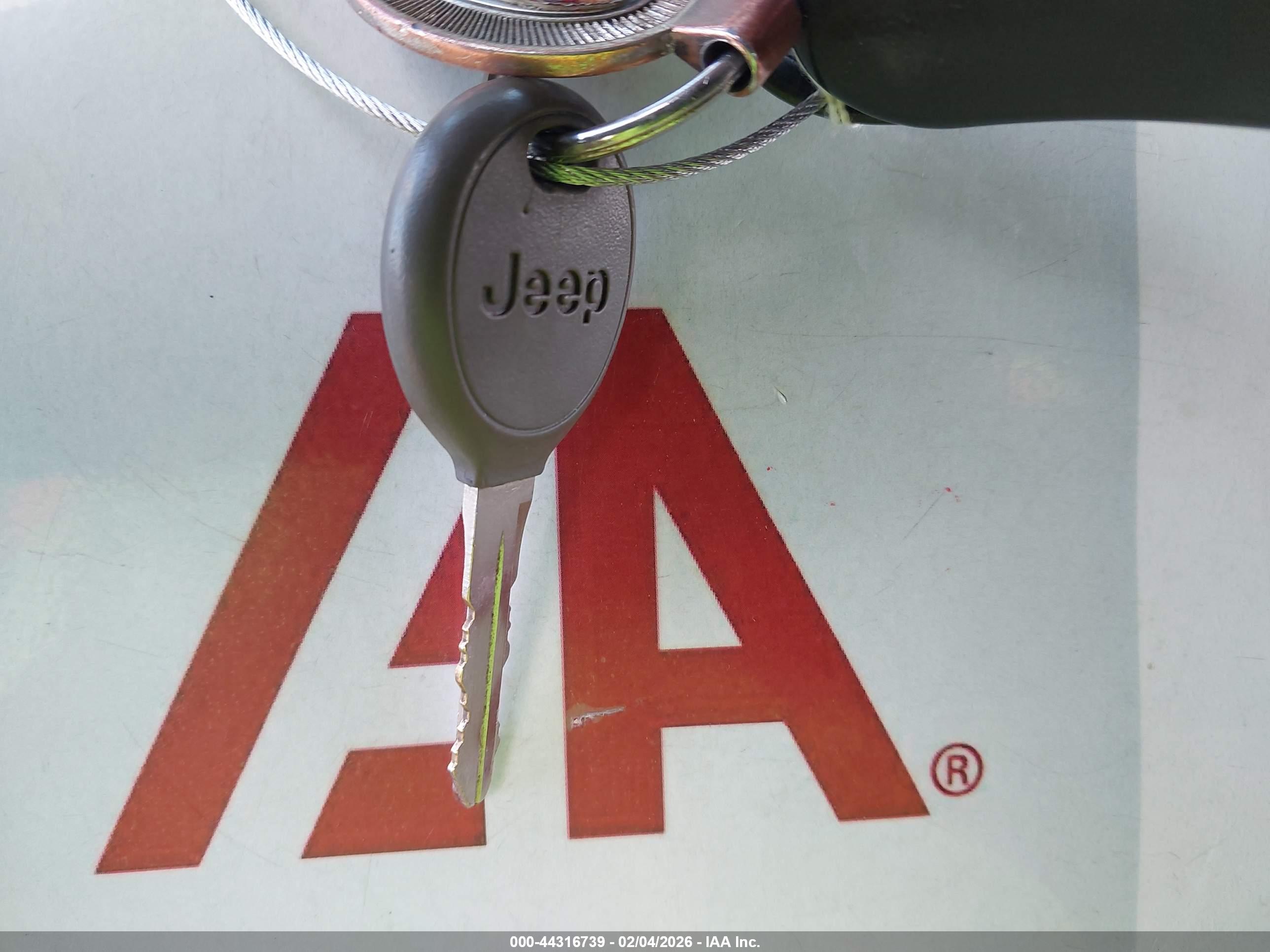 JEEP GRAND image 11