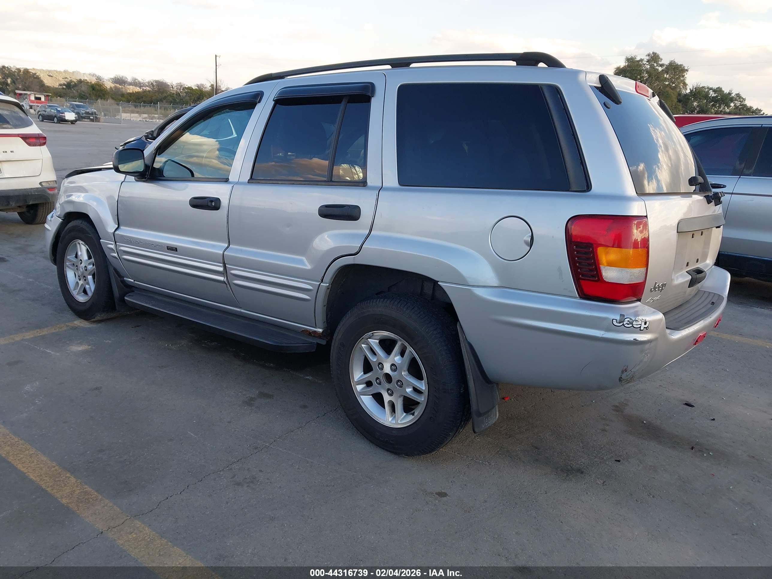 JEEP GRAND image 3