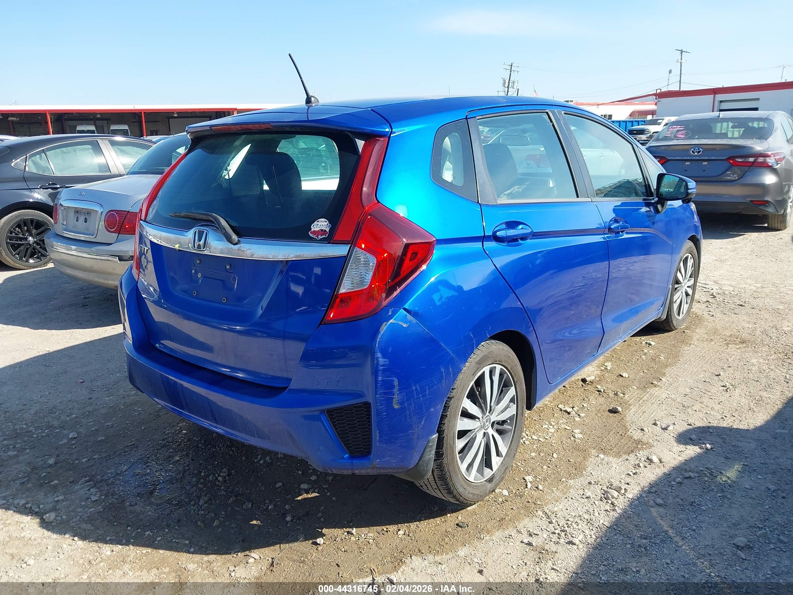 HONDA FIT image 4