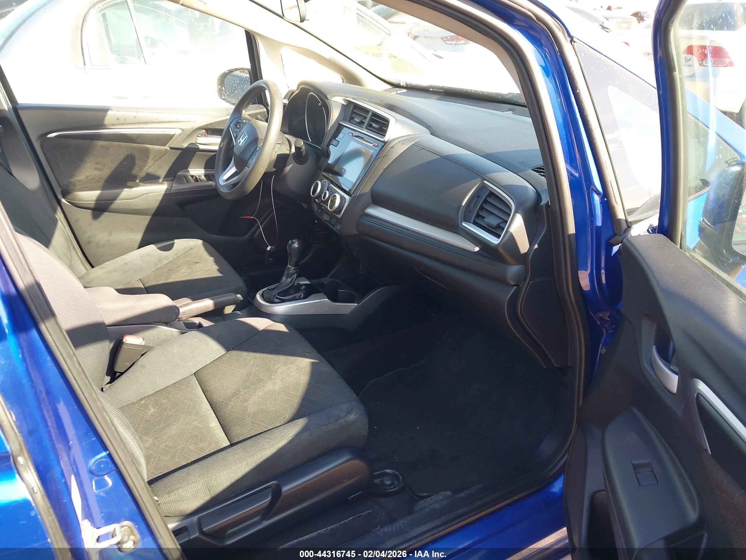HONDA FIT image 5