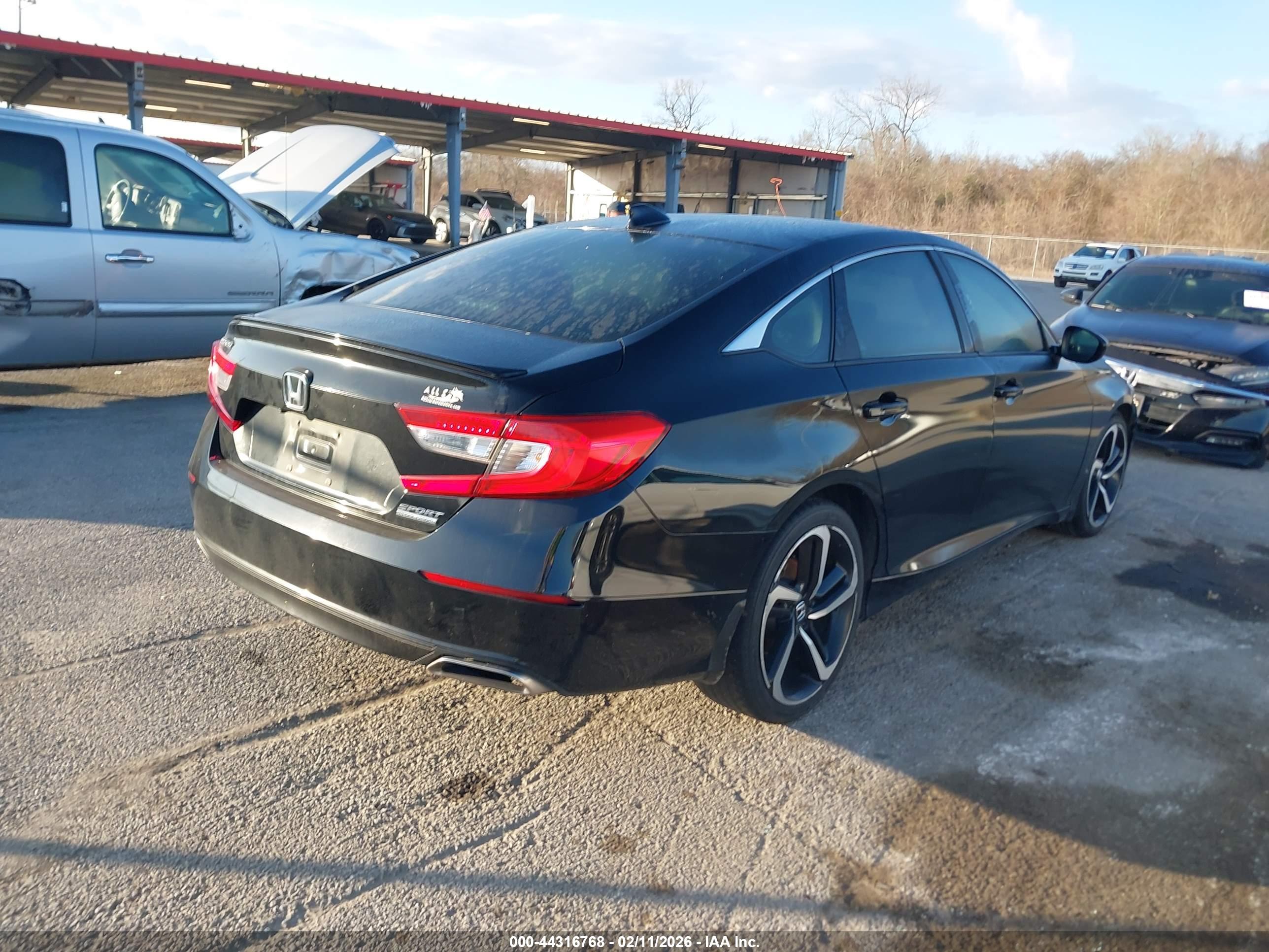 HONDA ACCORD image 4