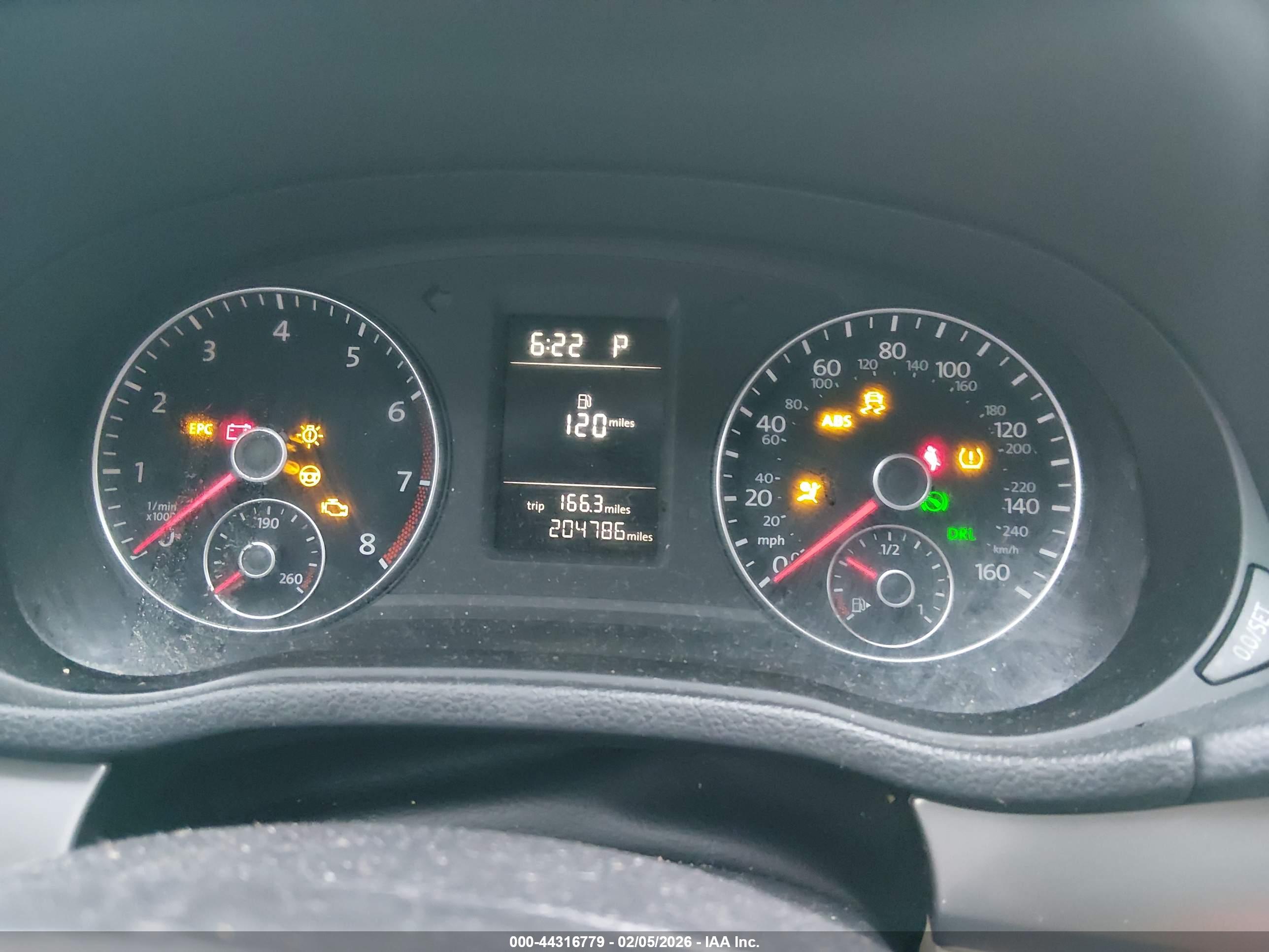 VOLKSWAGEN PASSAT image 7