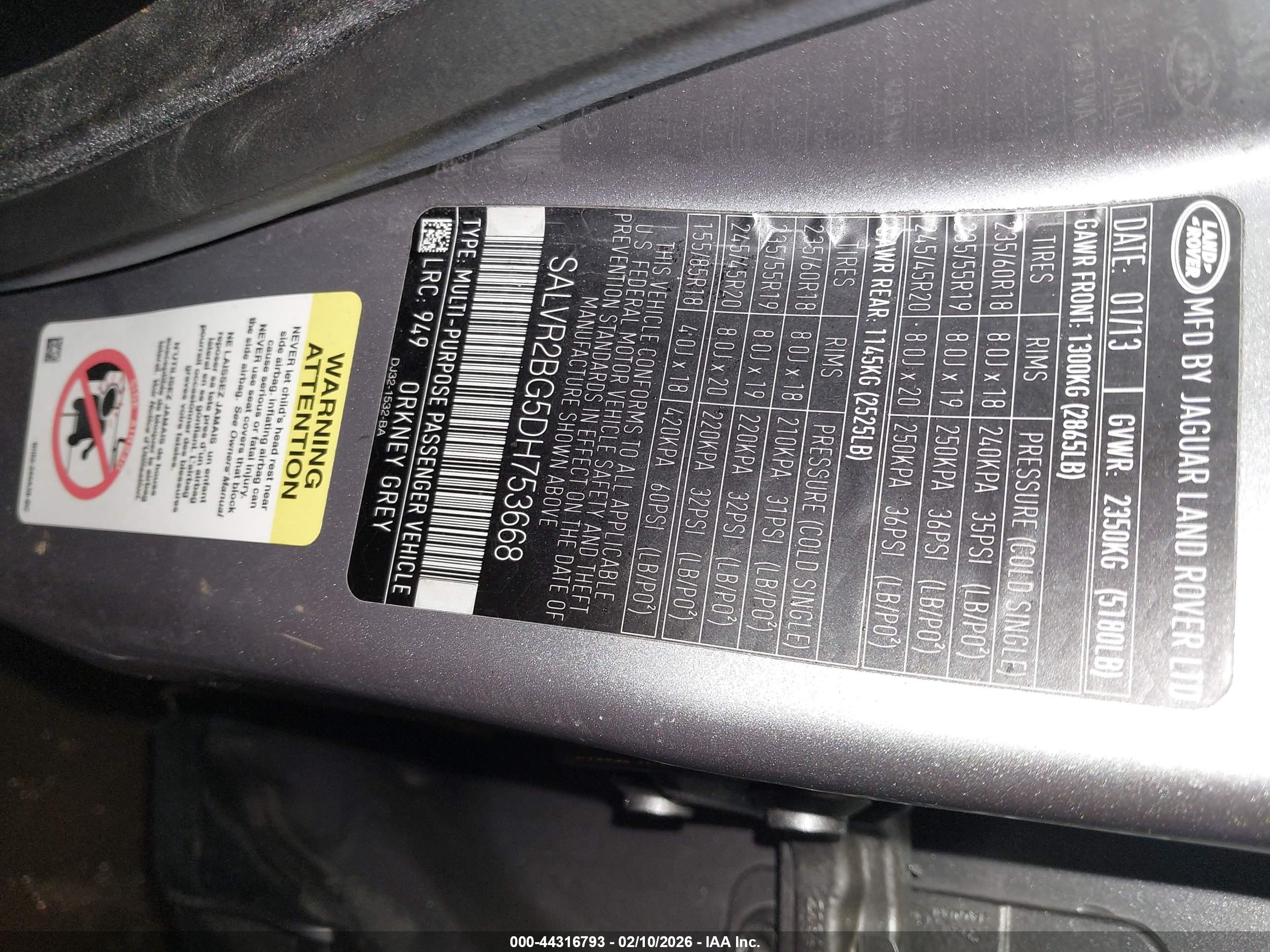 LAND ROVER image 9