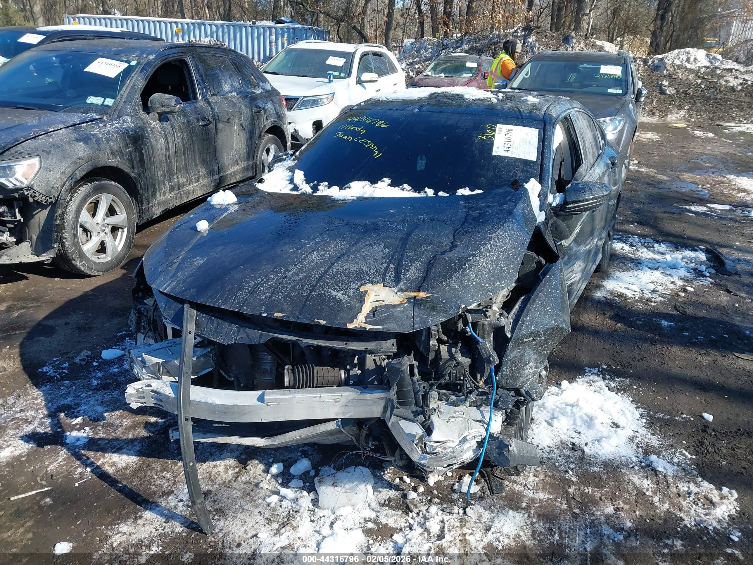 HONDA CIVIC image 6