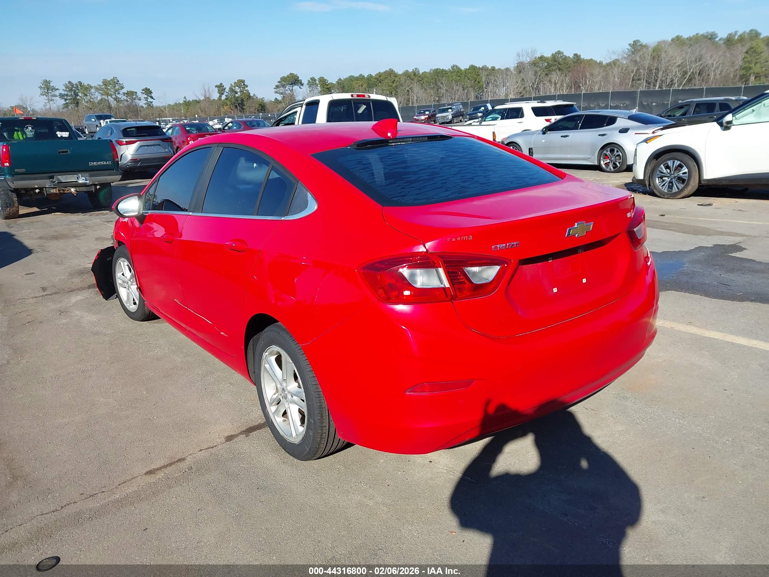 CHEVROLET CRUZE image 3