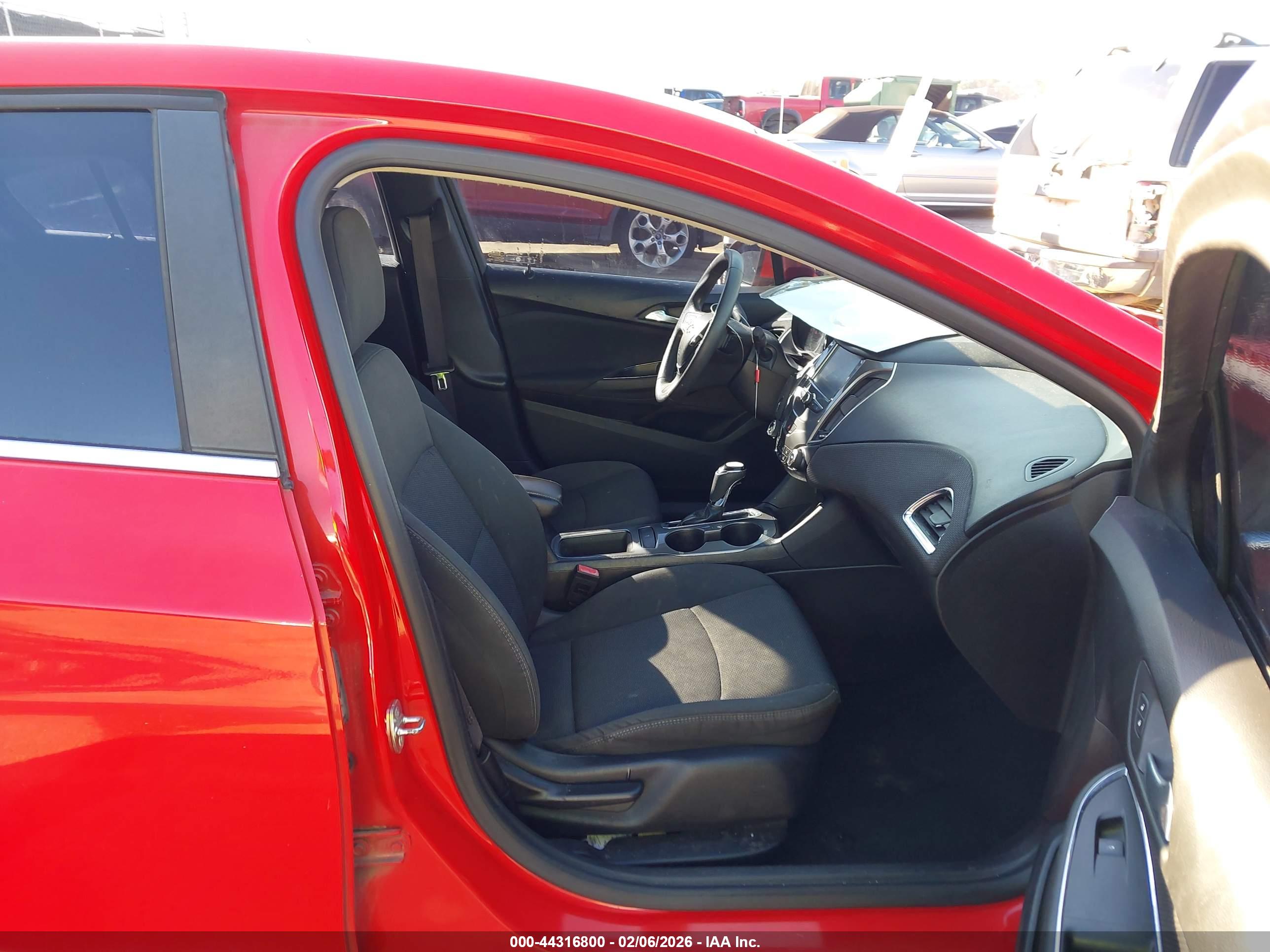 CHEVROLET CRUZE image 5