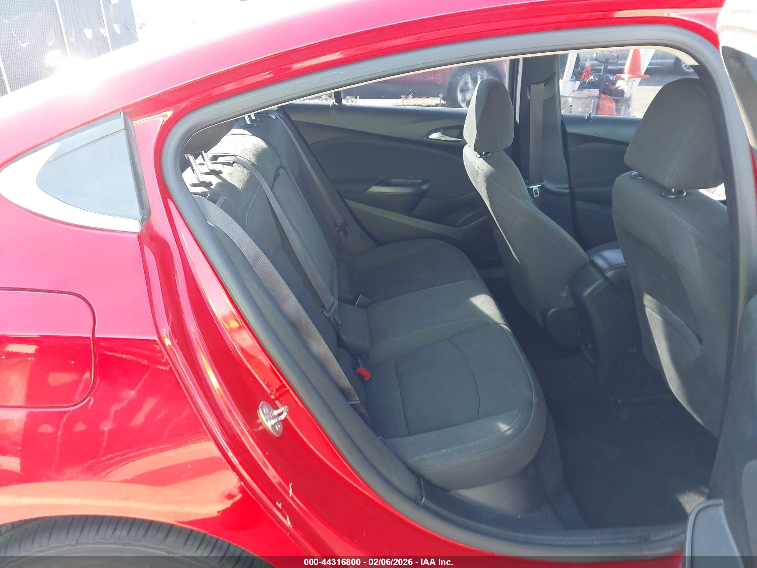 CHEVROLET CRUZE image 8