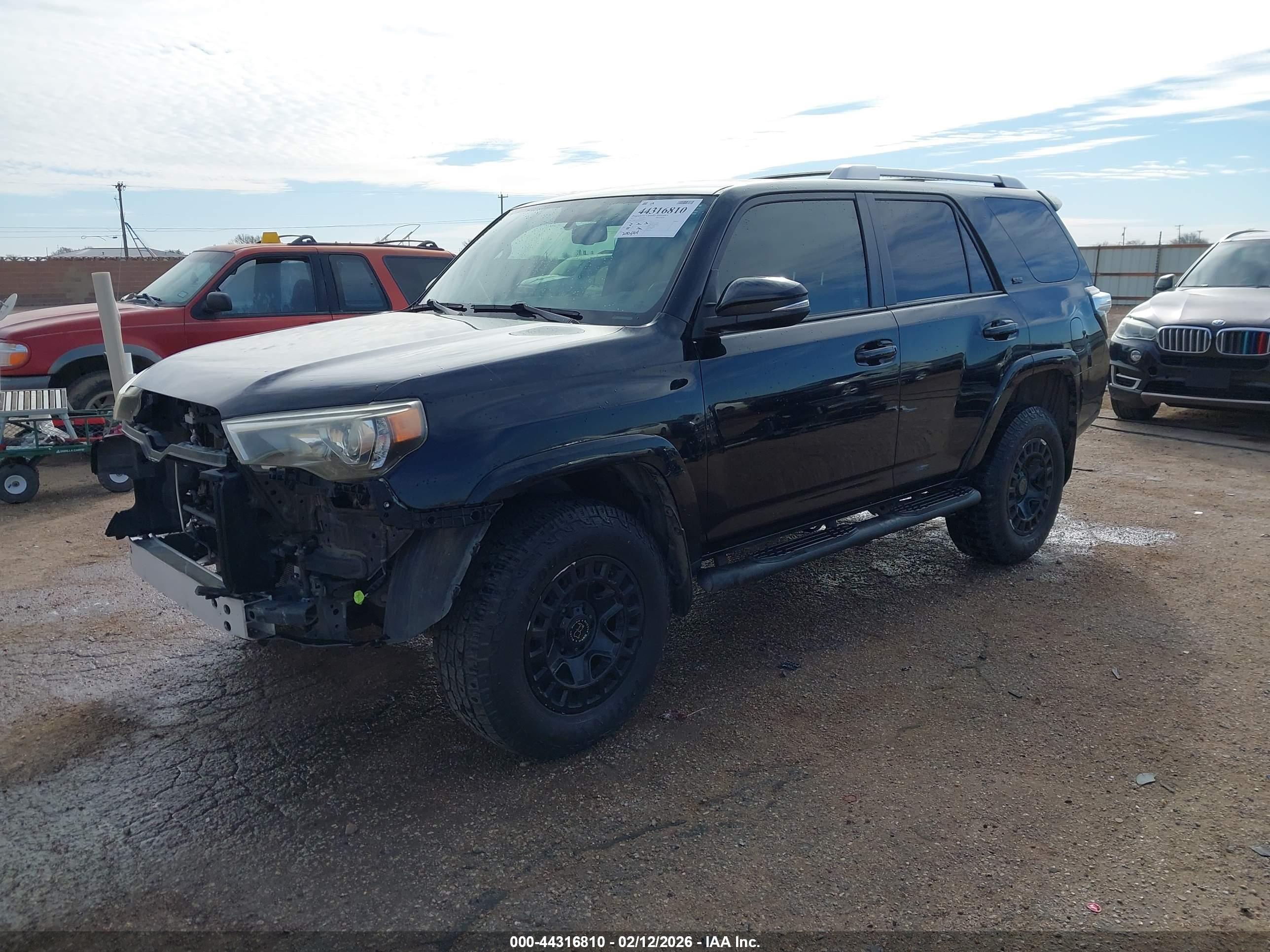 TOYOTA 4RUNNER image 2