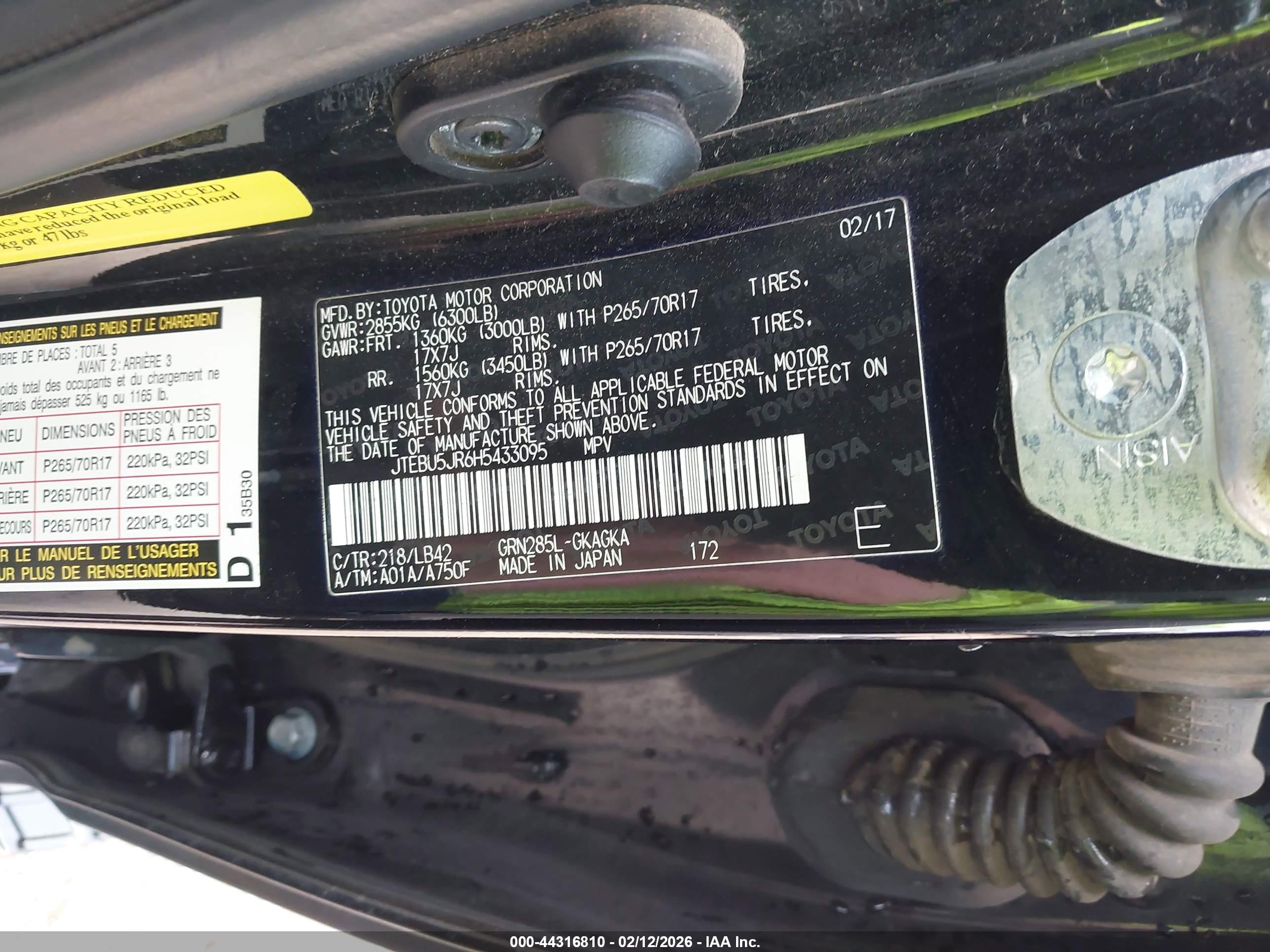 TOYOTA 4RUNNER image 9