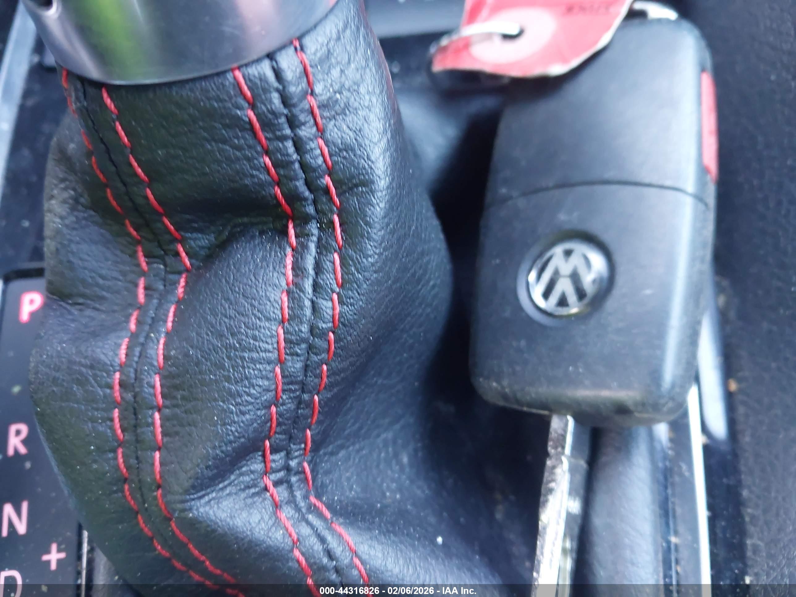 VOLKSWAGEN JETTA image 11
