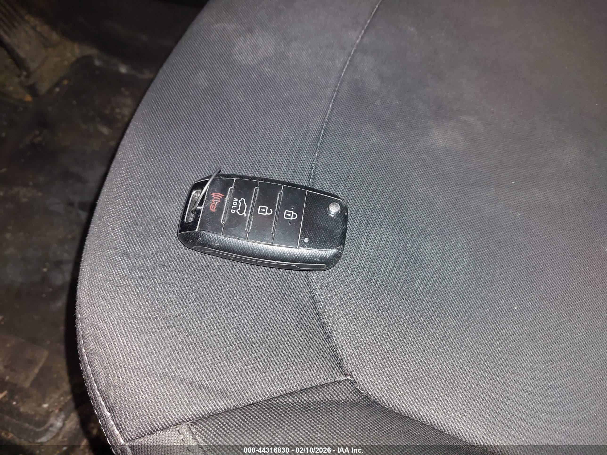 KIA SOUL image 11