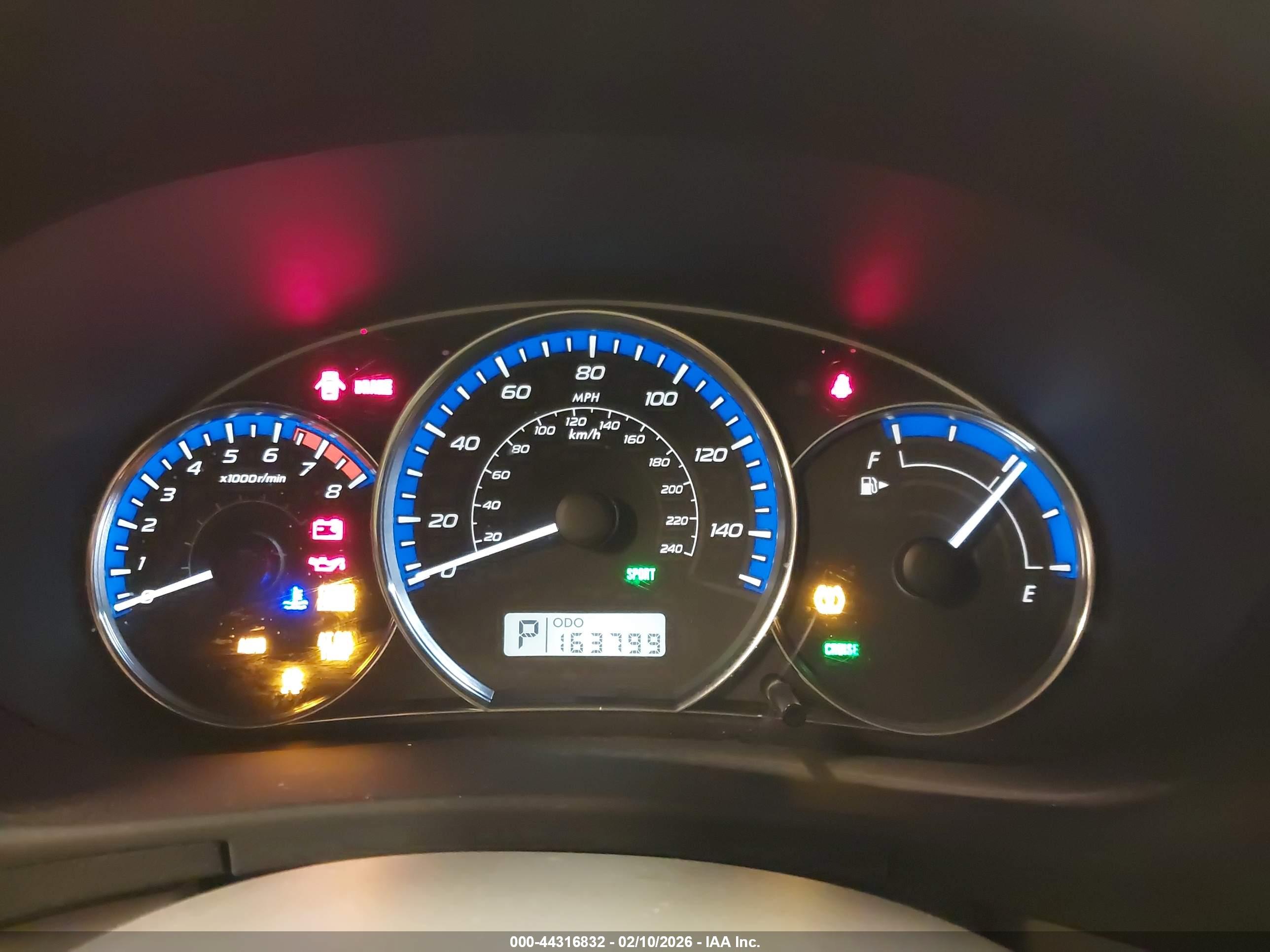 SUBARU FORESTER image 7
