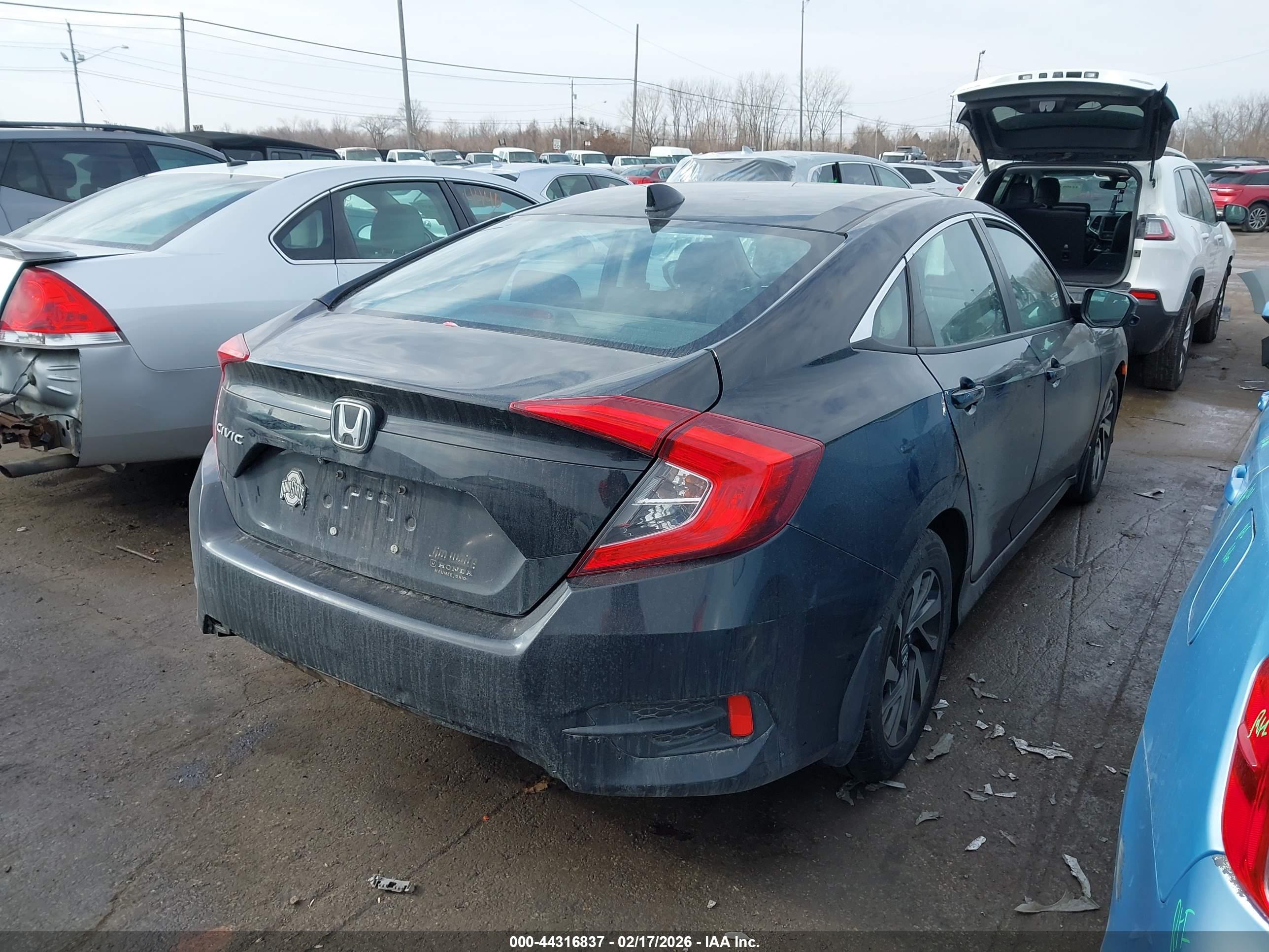 HONDA CIVIC image 4