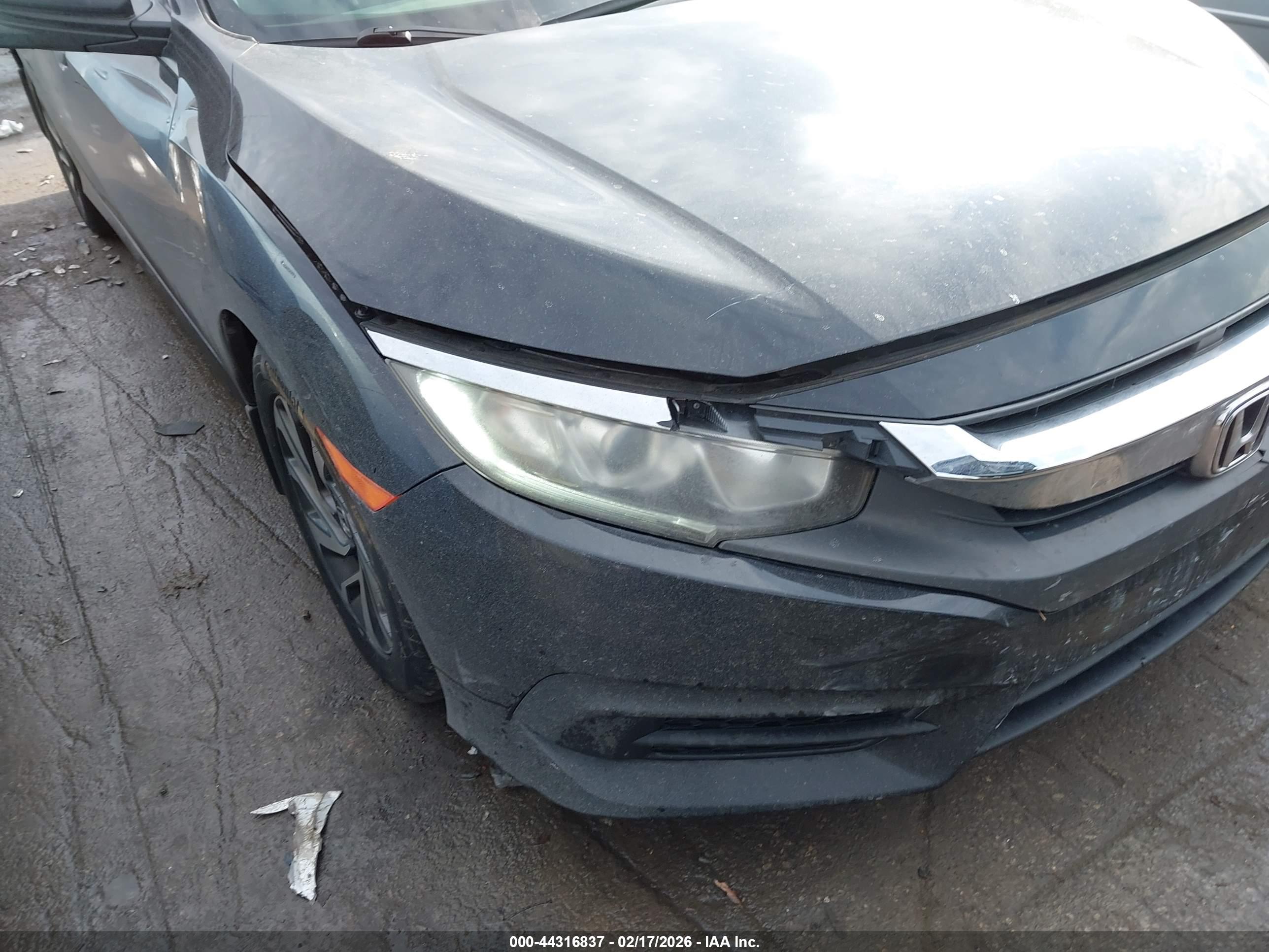 HONDA CIVIC image 6