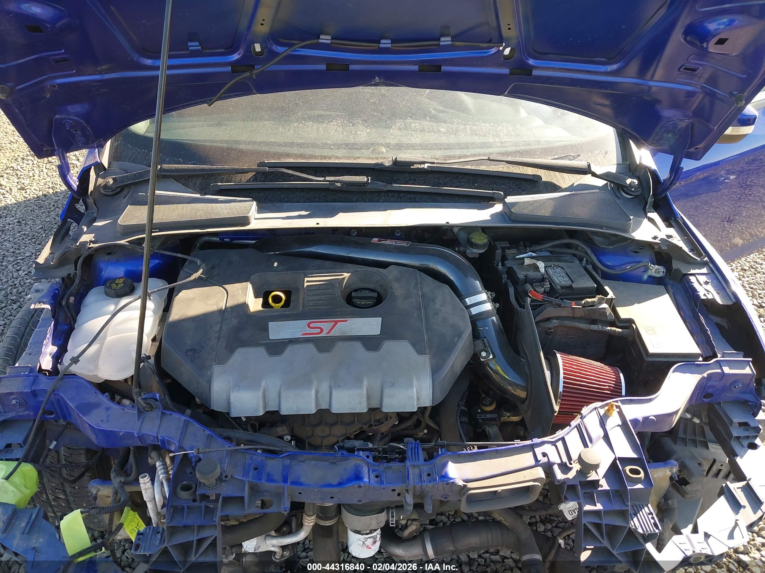 FORD FOCUS image 10