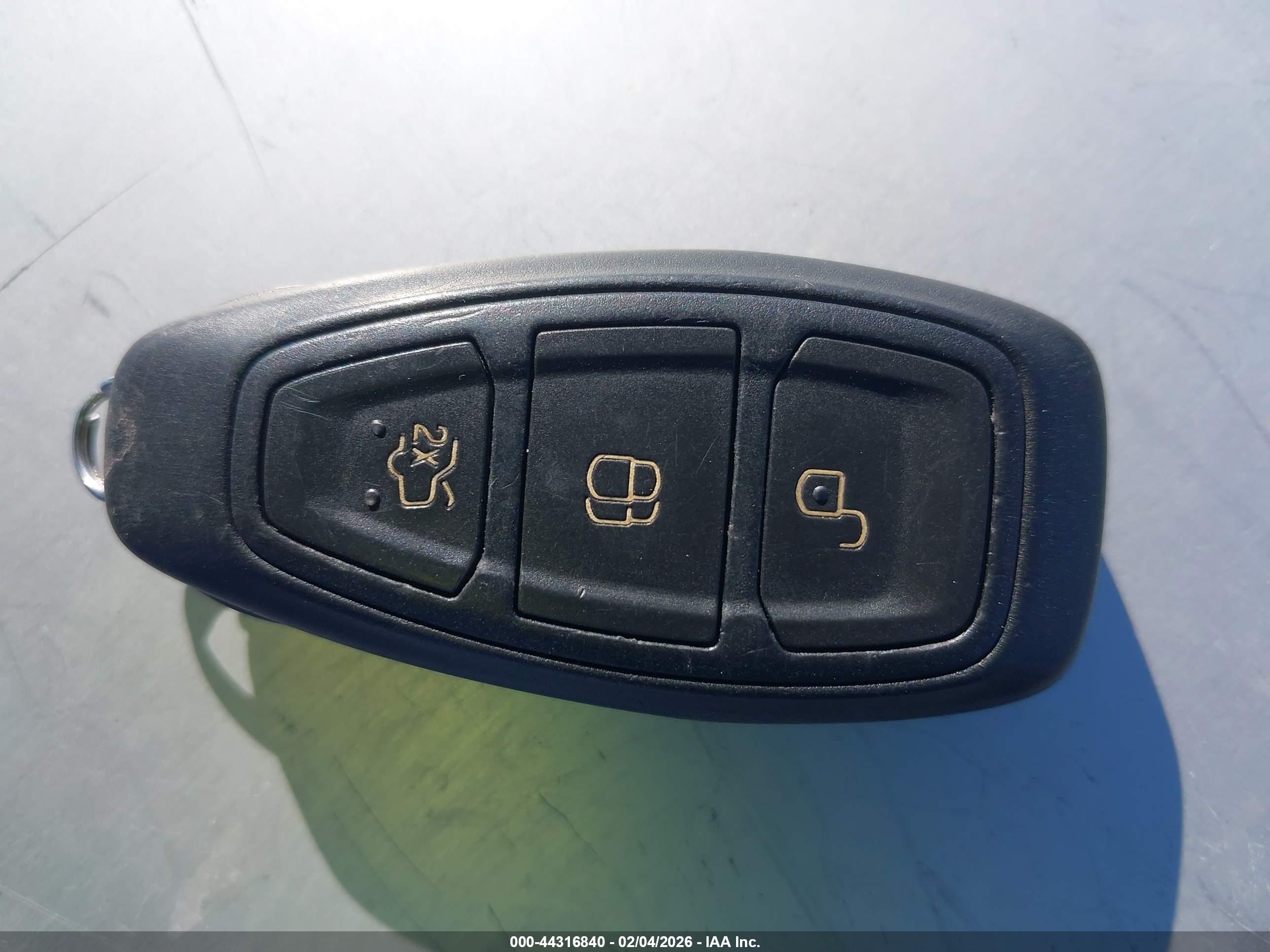 FORD FOCUS image 11