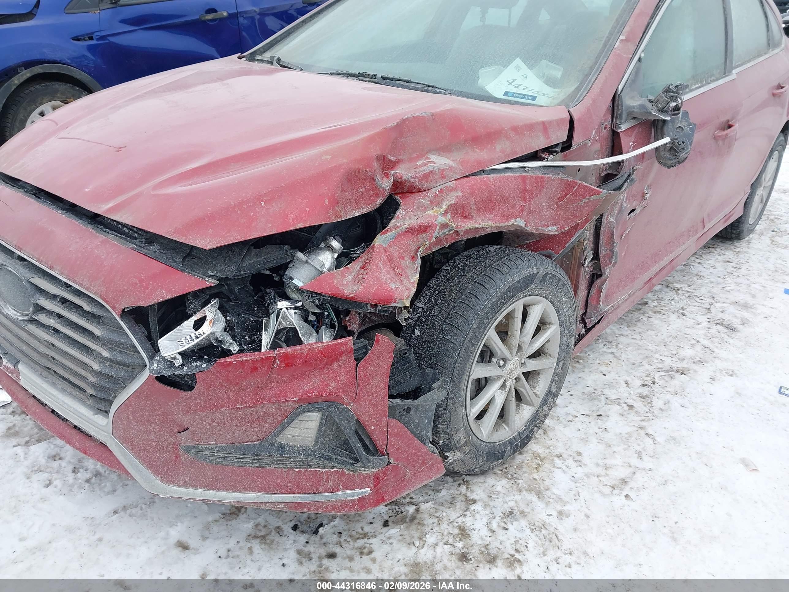 HYUNDAI SONATA image 6