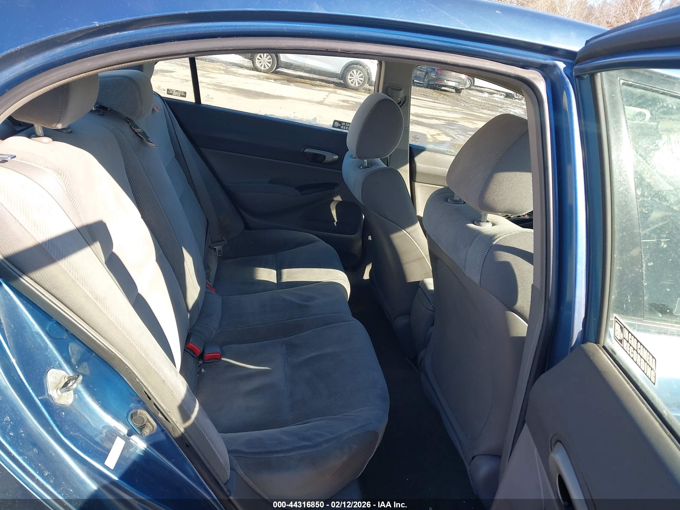 HONDA CIVIC image 8