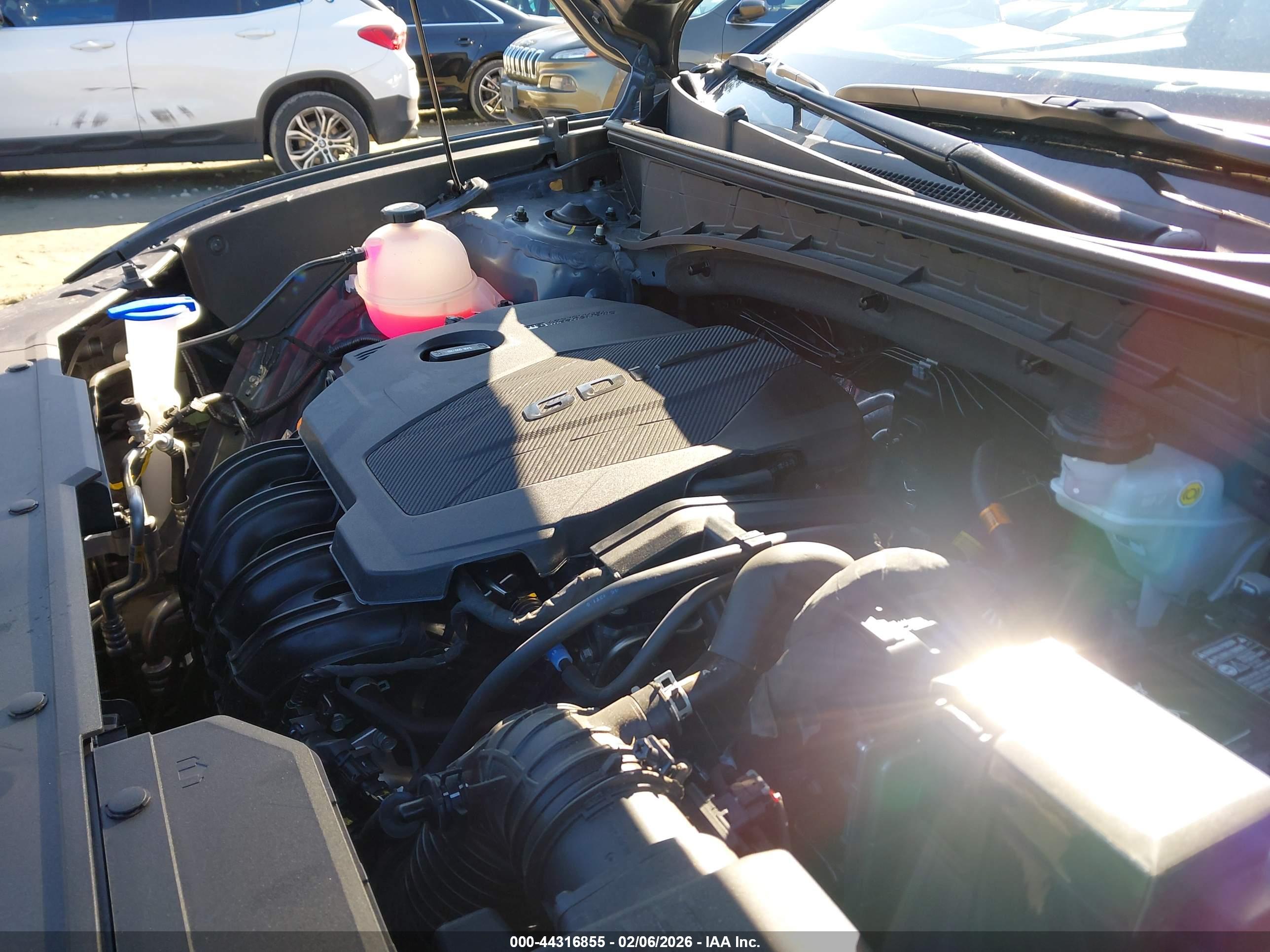 HYUNDAI TUCSON image 10