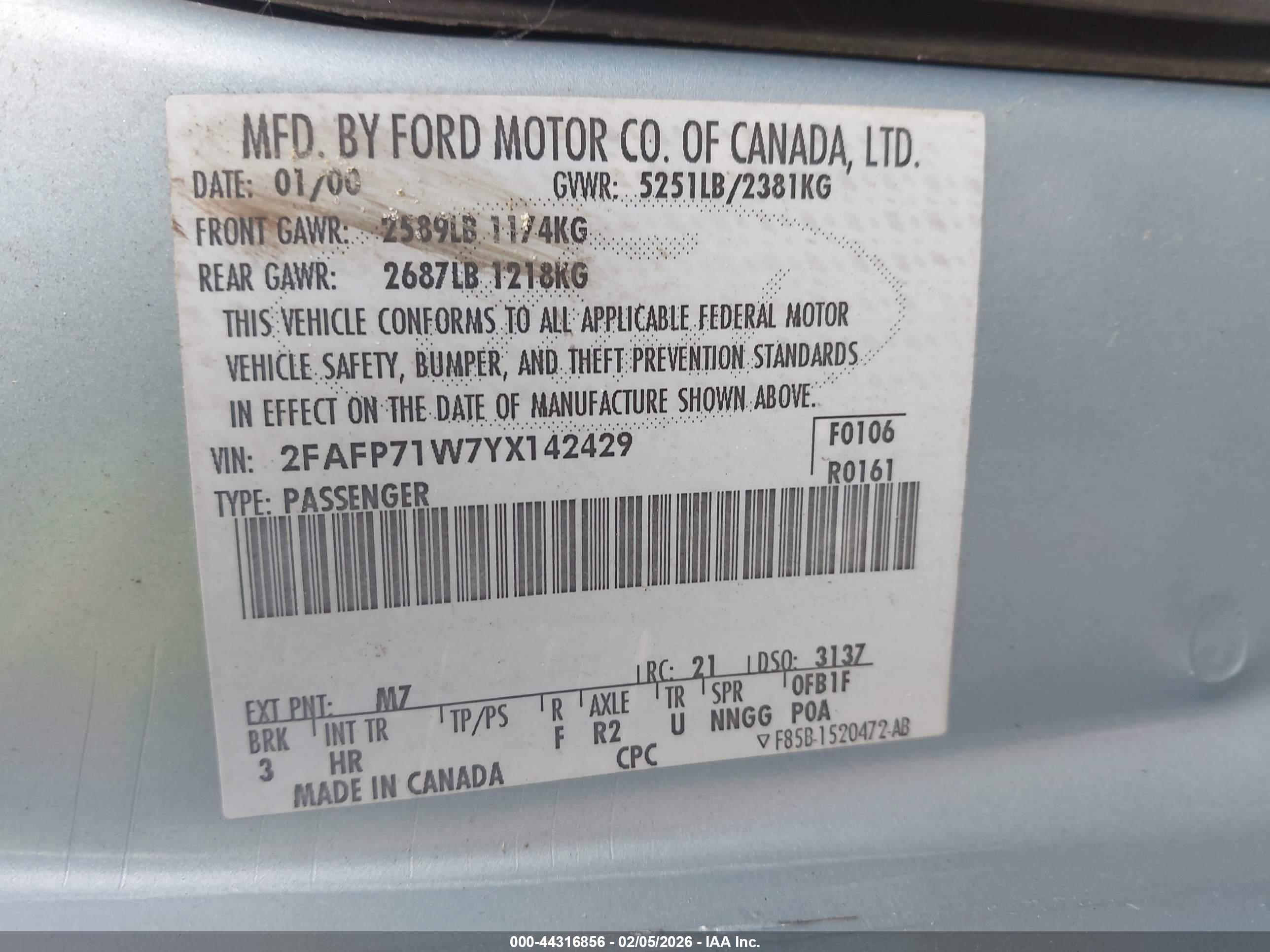 FORD CROWN image 9