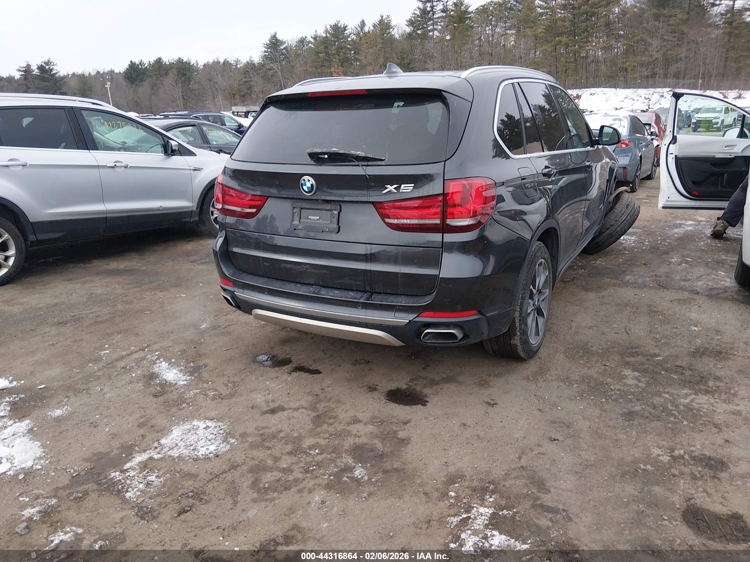 BMW X5 image 4