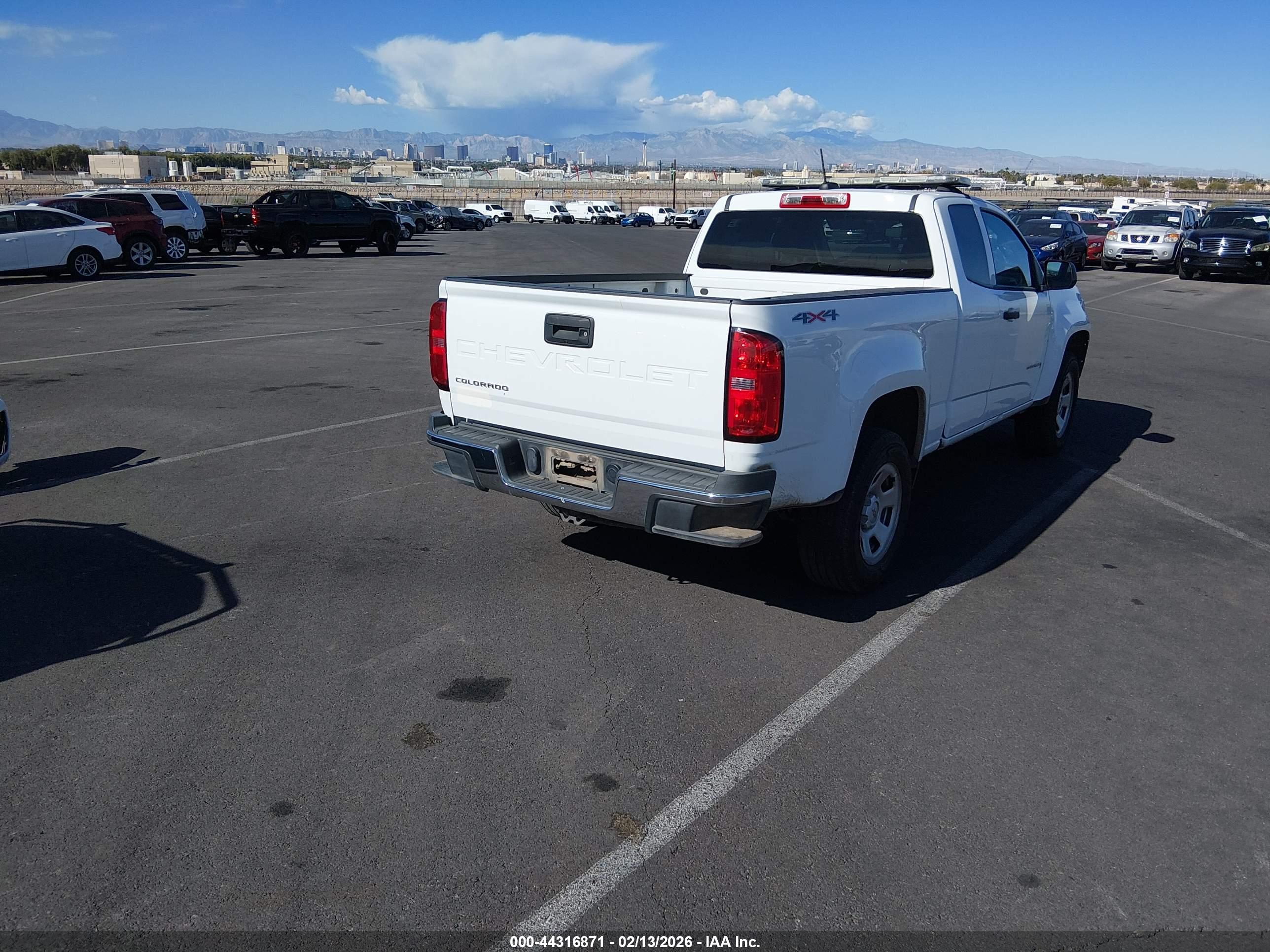 CHEVROLET COLORADO image 4