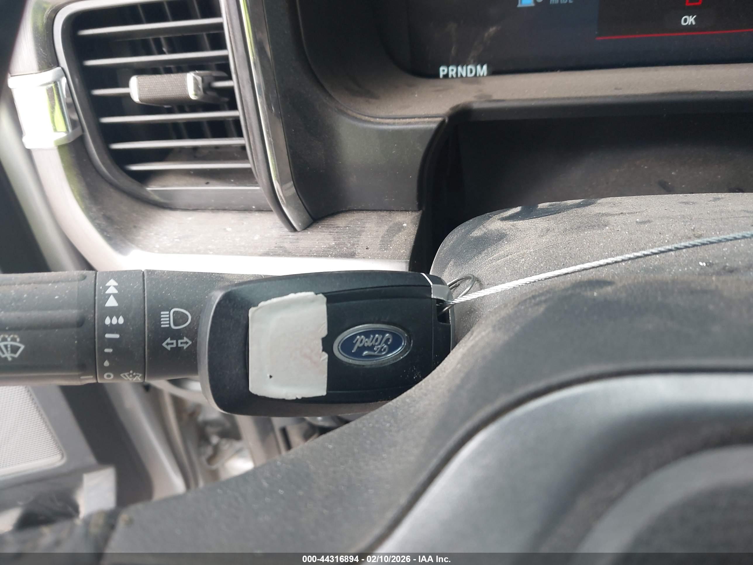 FORD F-350 image 11