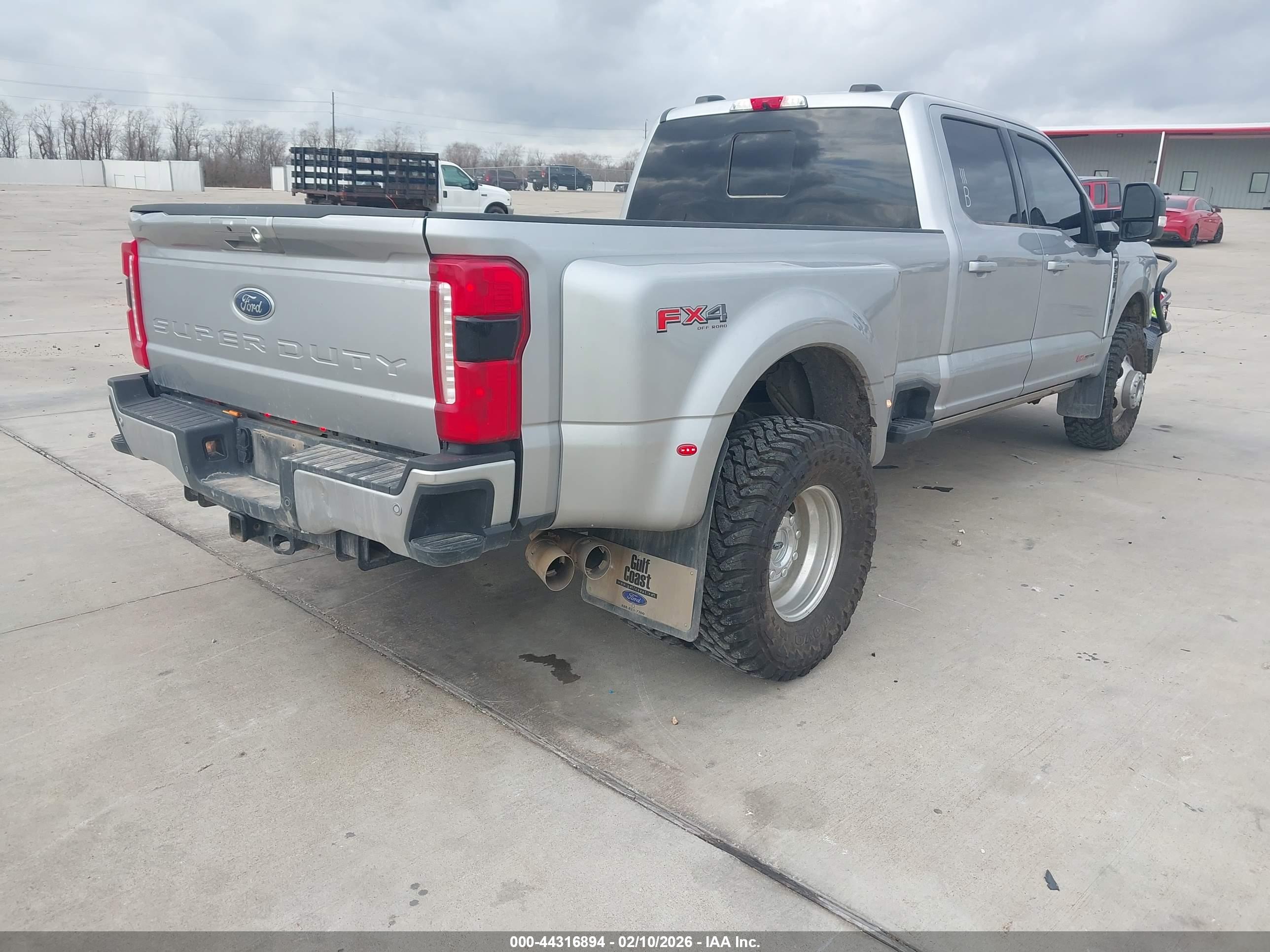 FORD F-350 image 4