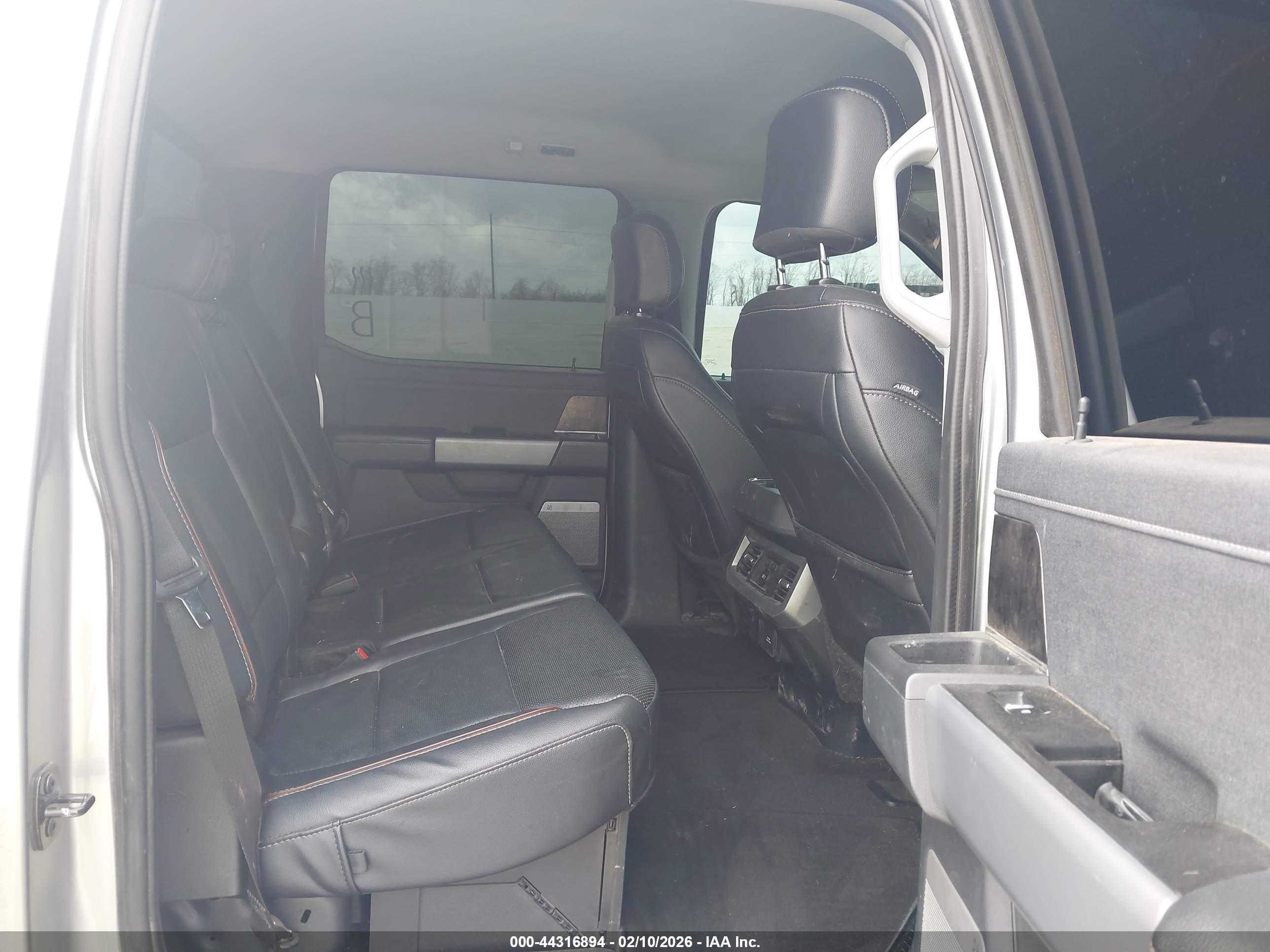 FORD F-350 image 7