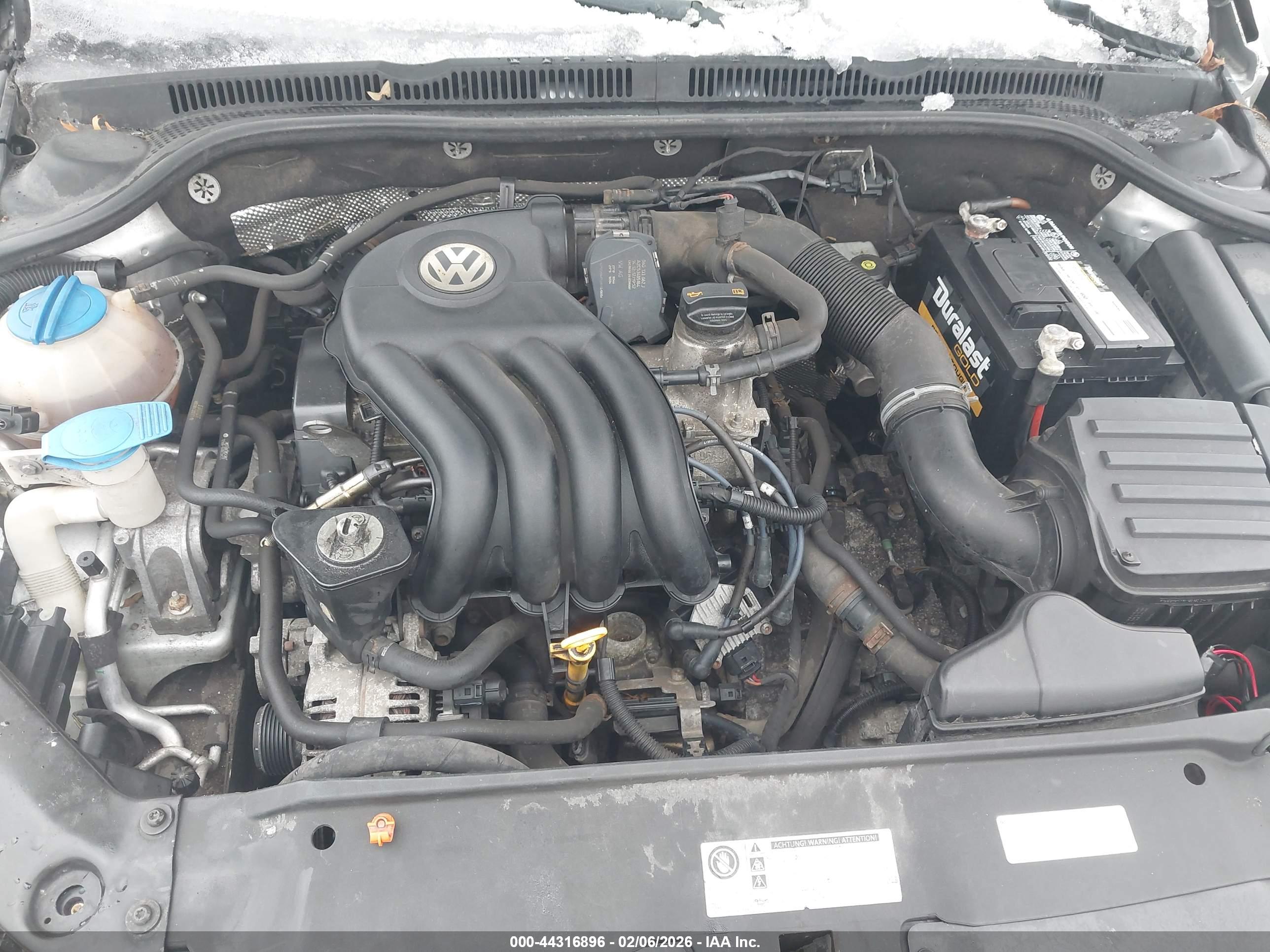 VOLKSWAGEN JETTA image 10