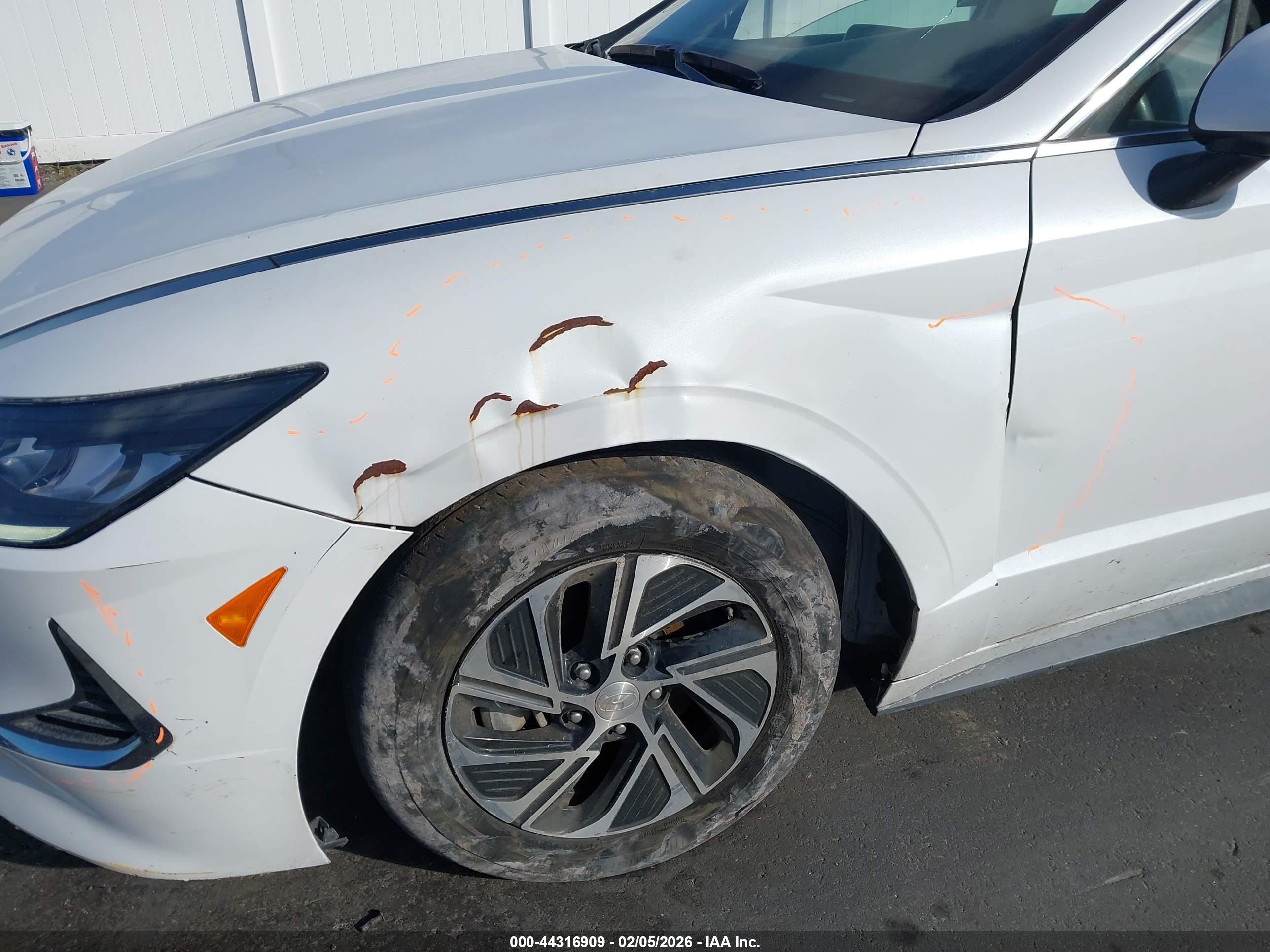 HYUNDAI SONATA image 6