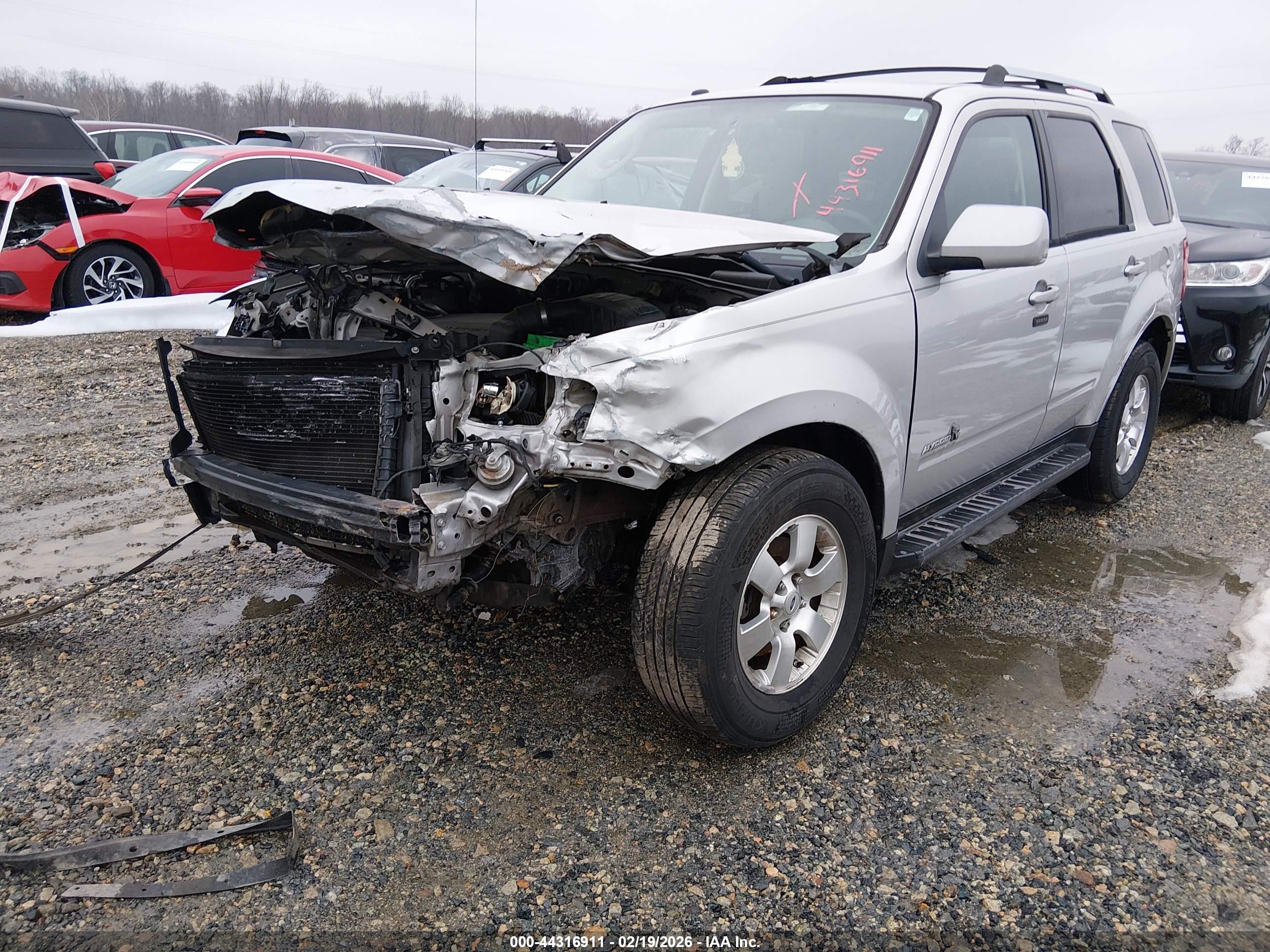 FORD ESCAPE image 6